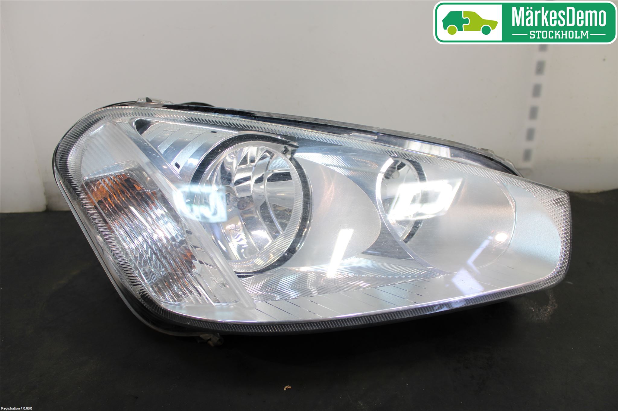 Ford FOCUS C-MAX I 07-10 Strålkastare Höger