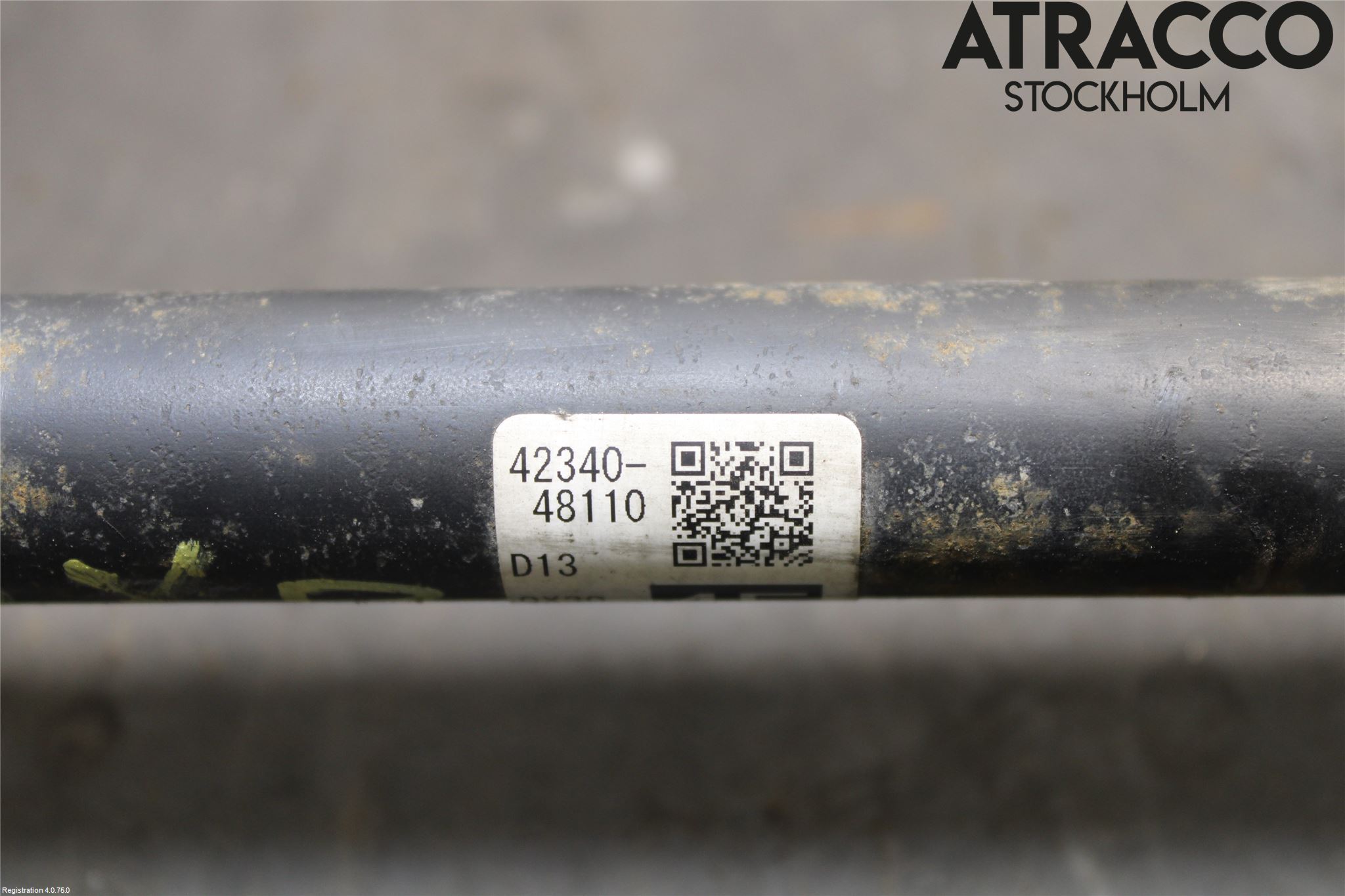 Lexus NX 300h 15-21 Drivaxel Bak Vänster