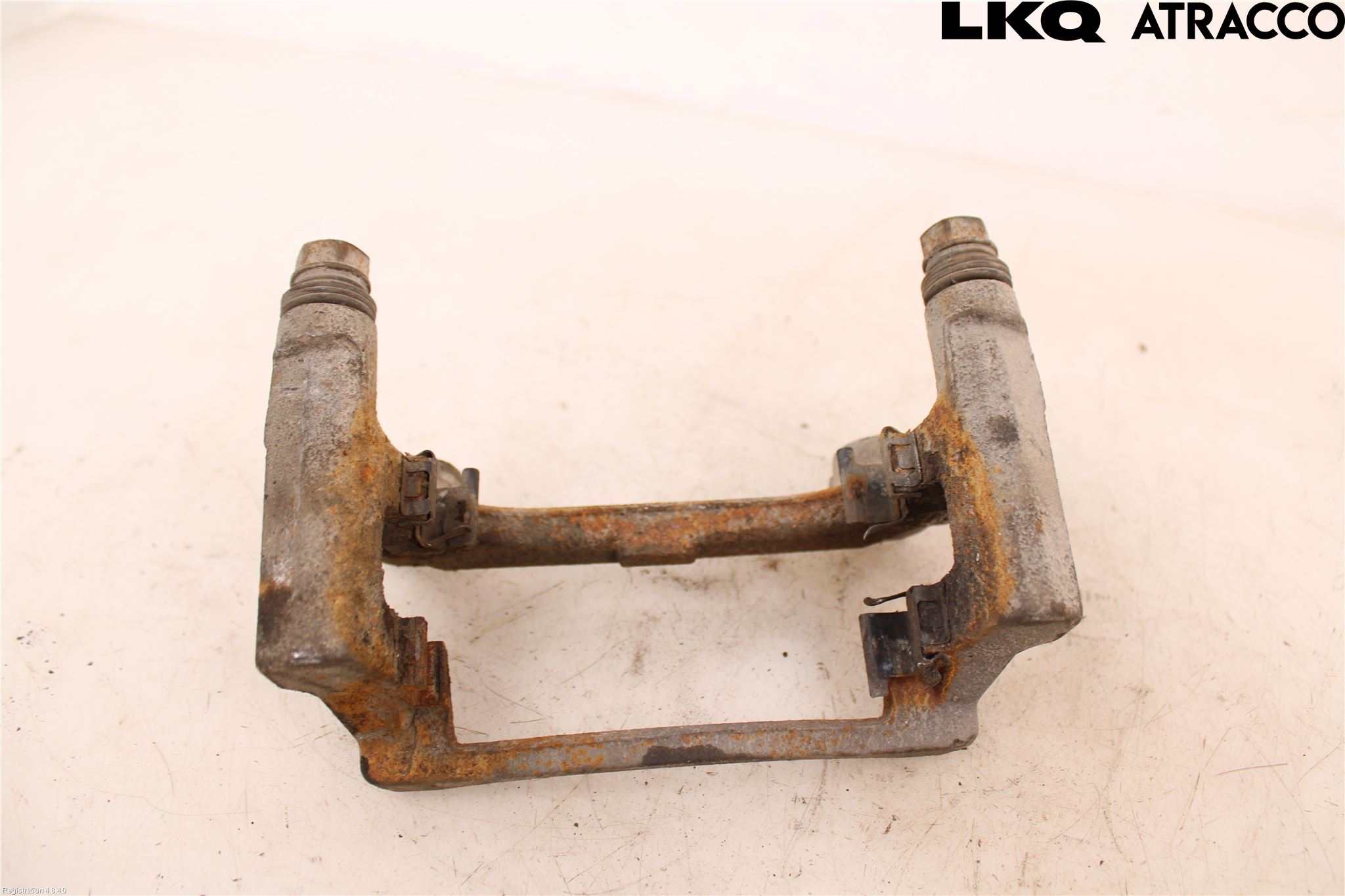 Kia SORENTO 21- Bromsokshållare