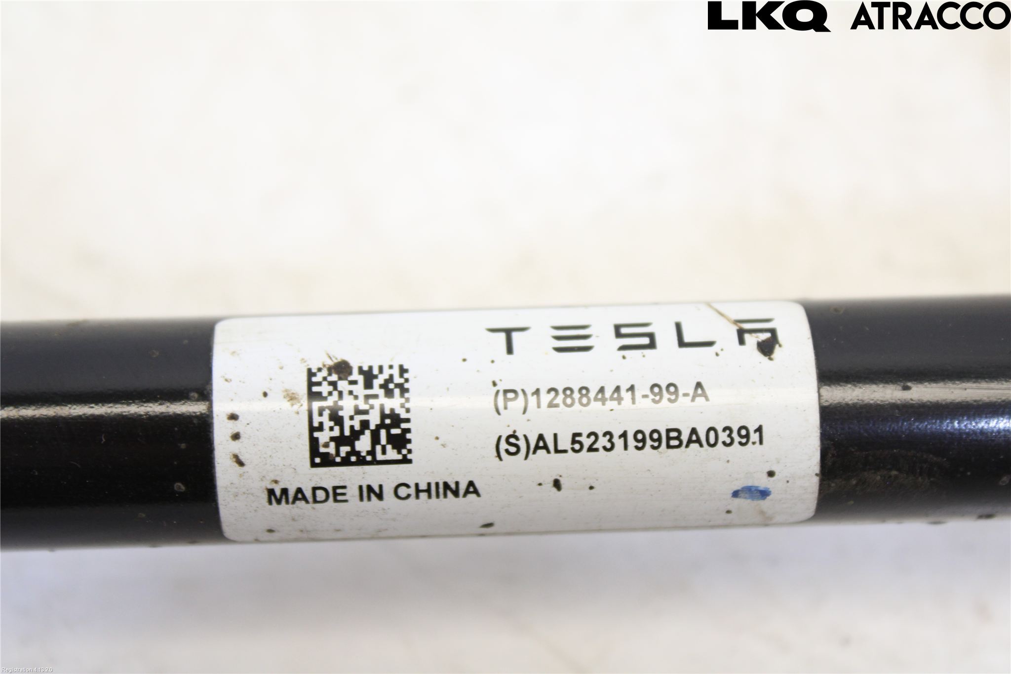 Tesla MODEL Y 21- Bärarm Bak Höger
