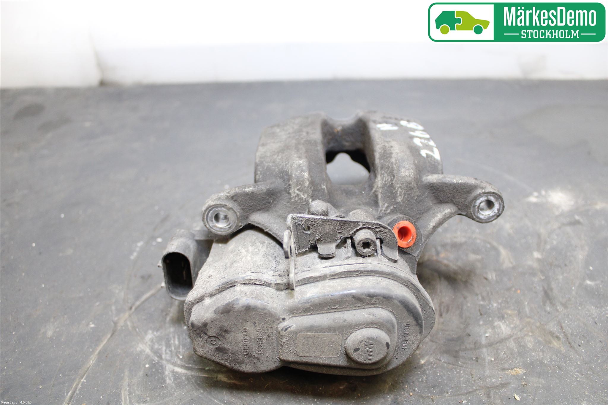BMW 5 F10/F11/F18 09-17 Bromsok Bak Höger