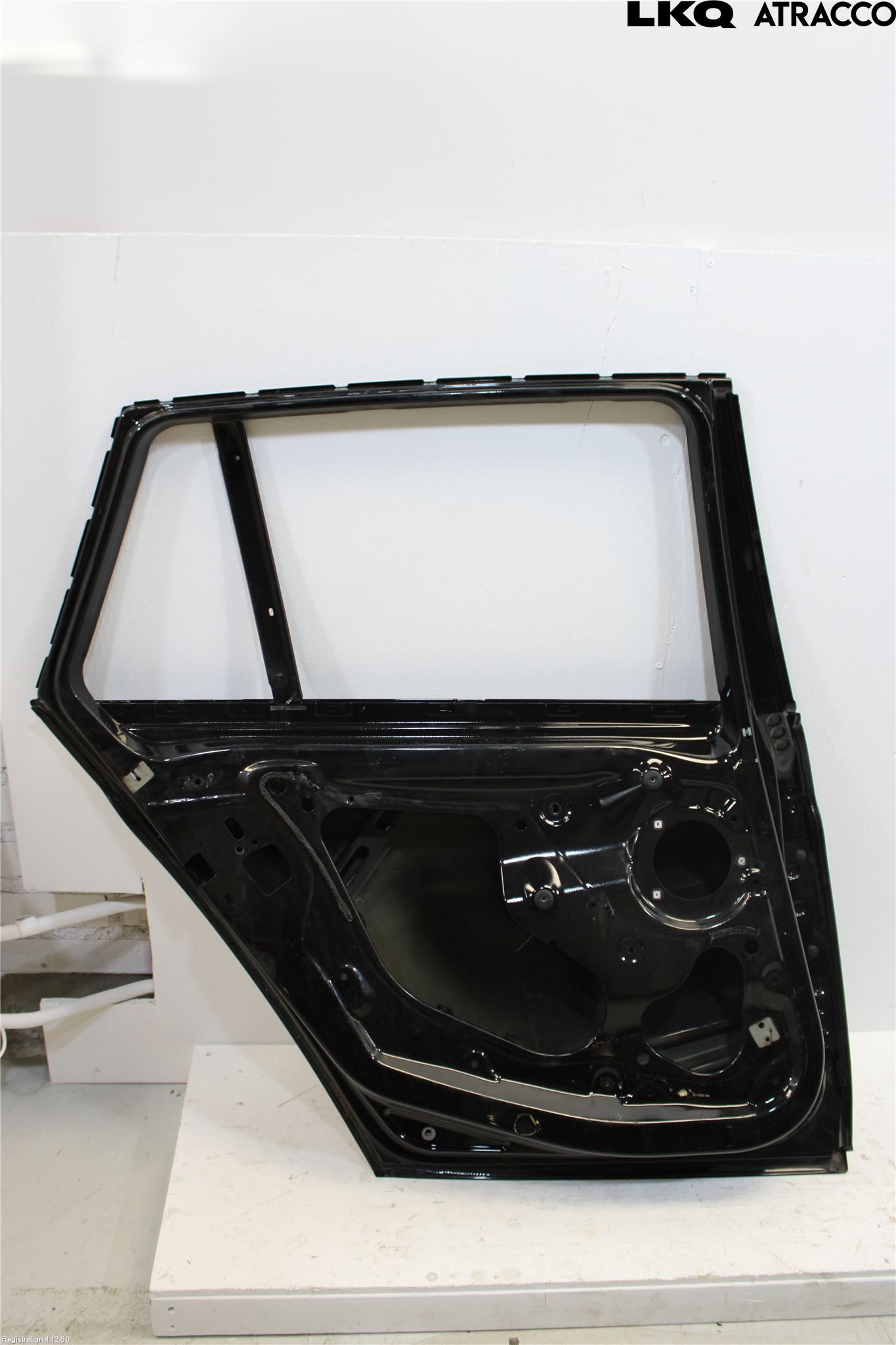 BMW 3 F30/F31/F80 12-19 Dörr Bak Vänster