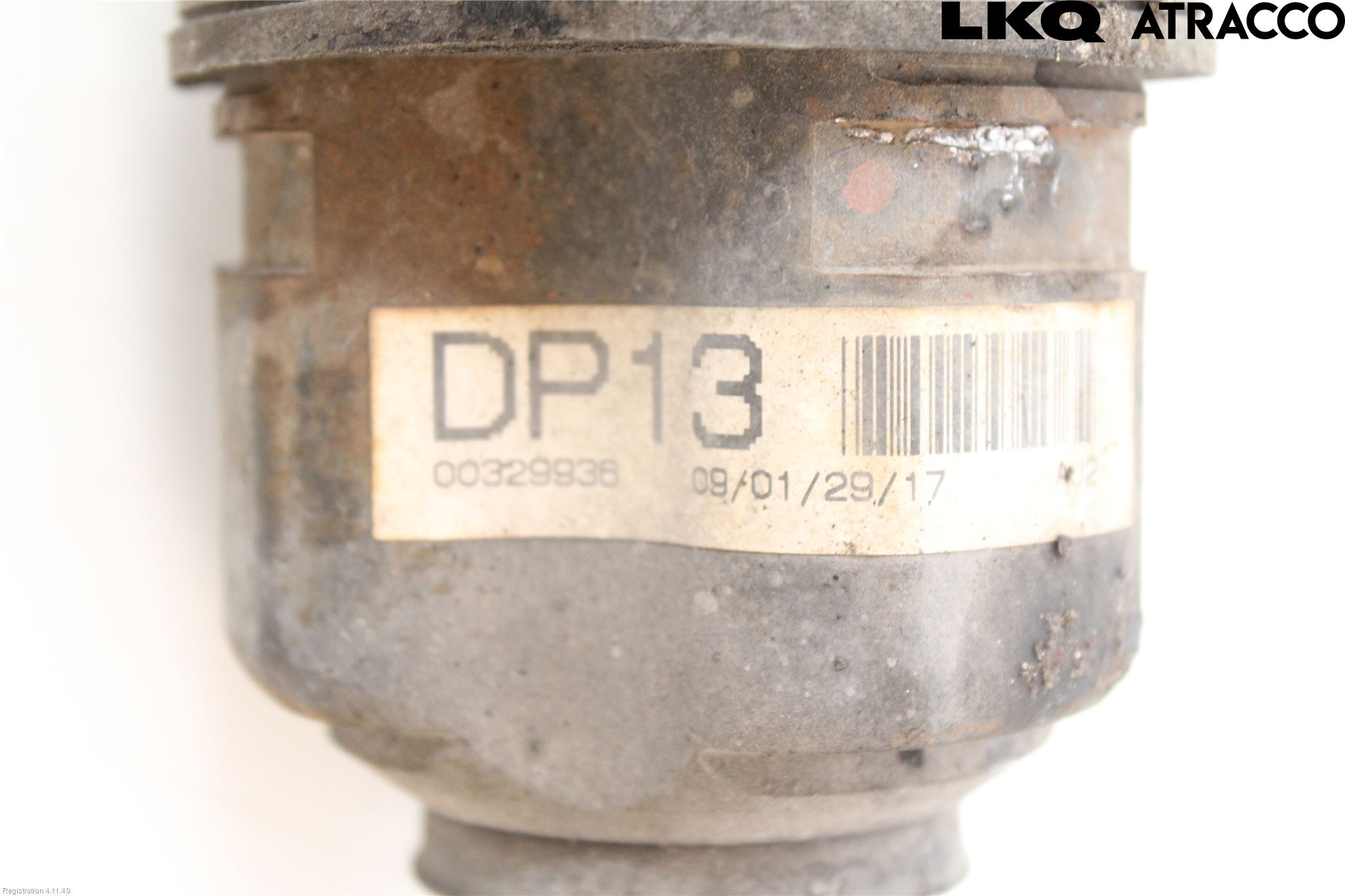 Toyota URBAN CRUISER Drivaxel Fram Höger
