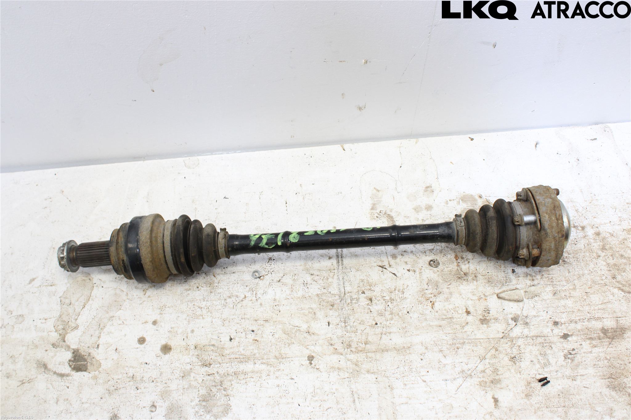 BMW X1 E84 10-15 Drivaxel Bak Vänster