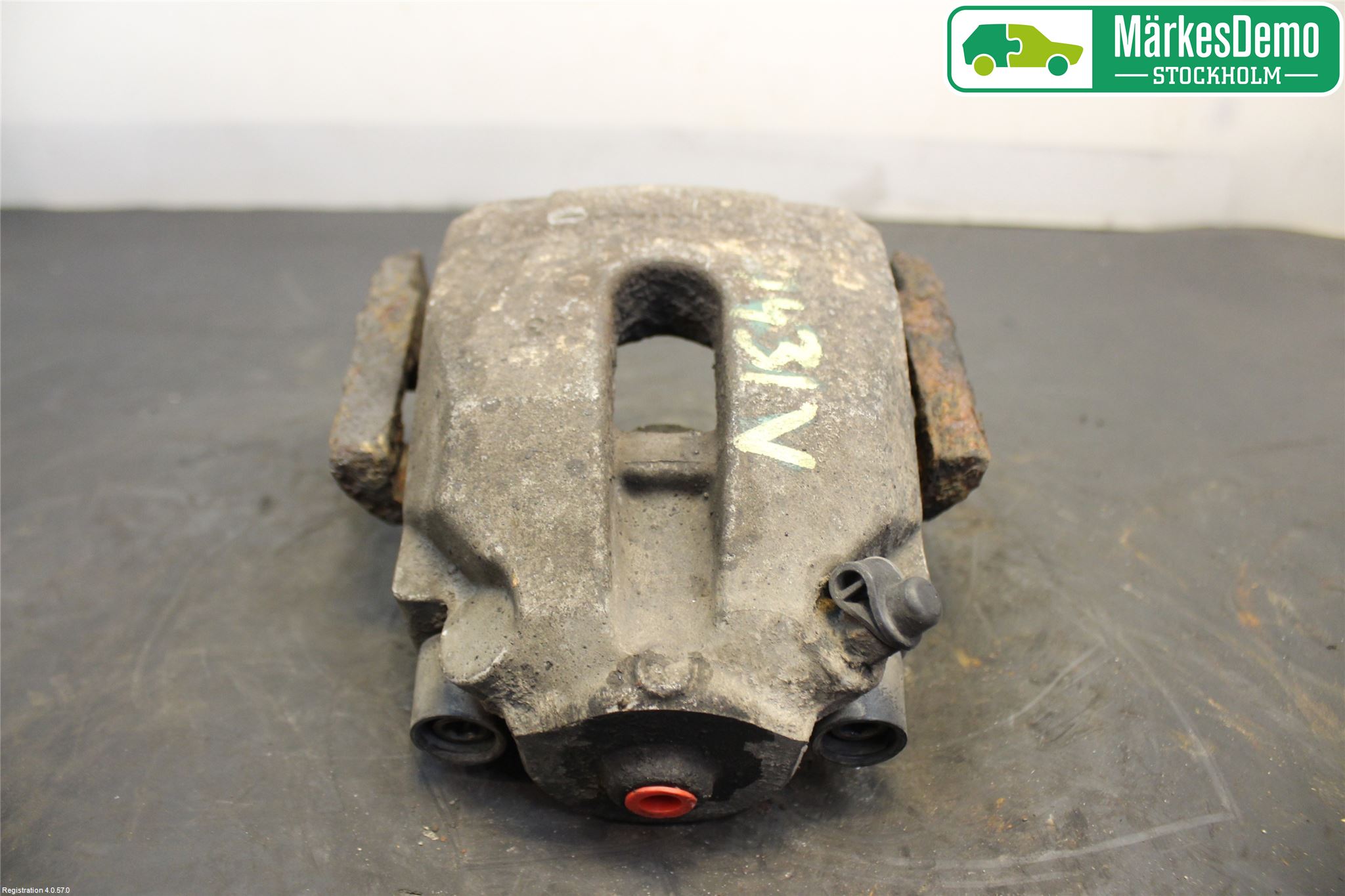 BMW 5 E39 95-04 Bromsok Bak Vänster