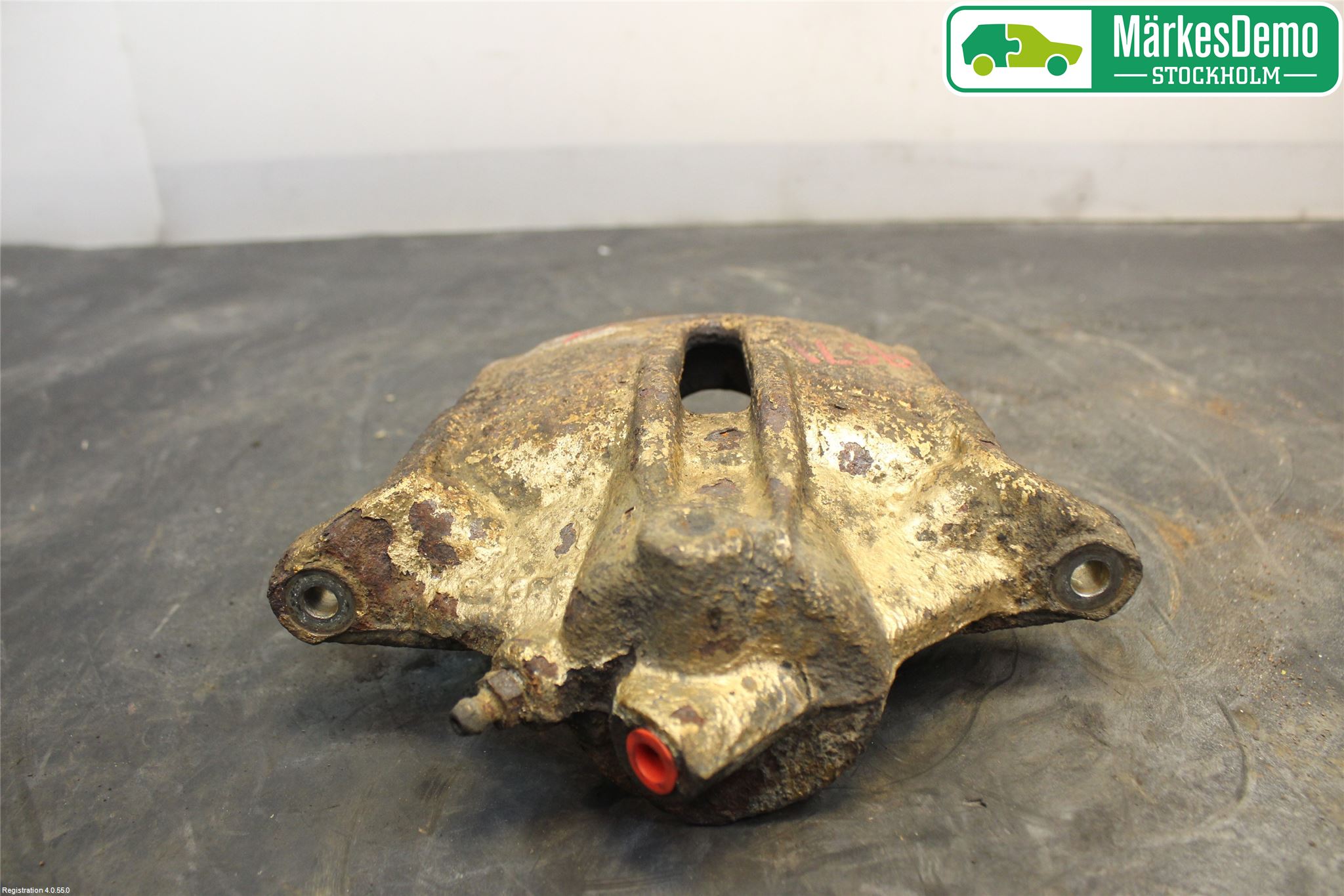 Ford MONDEO     01-06 Bromsok Fram Vänster