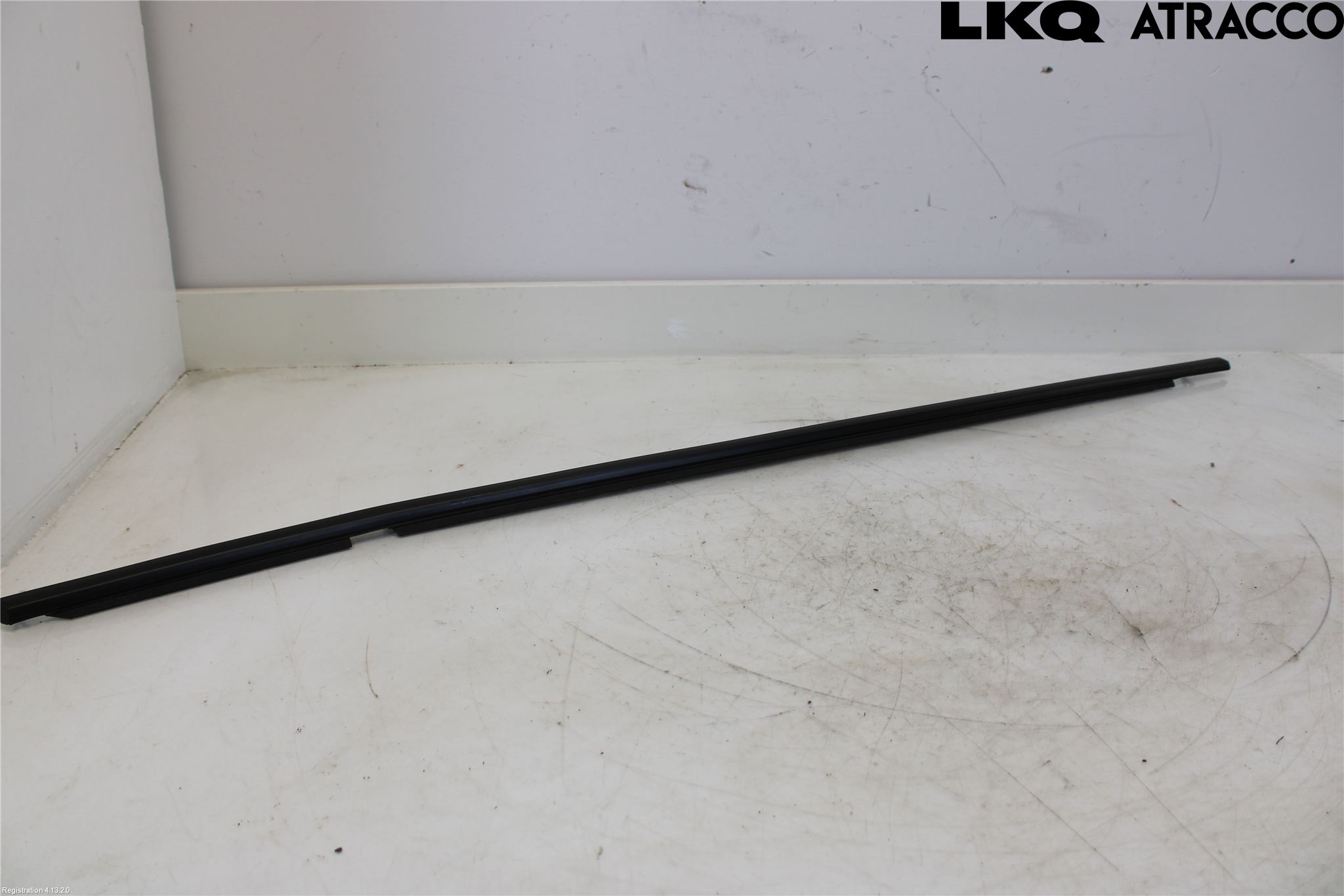 Toyota COROLLA CROSS XG10 22- Dörr Dekorlist Fram Hö