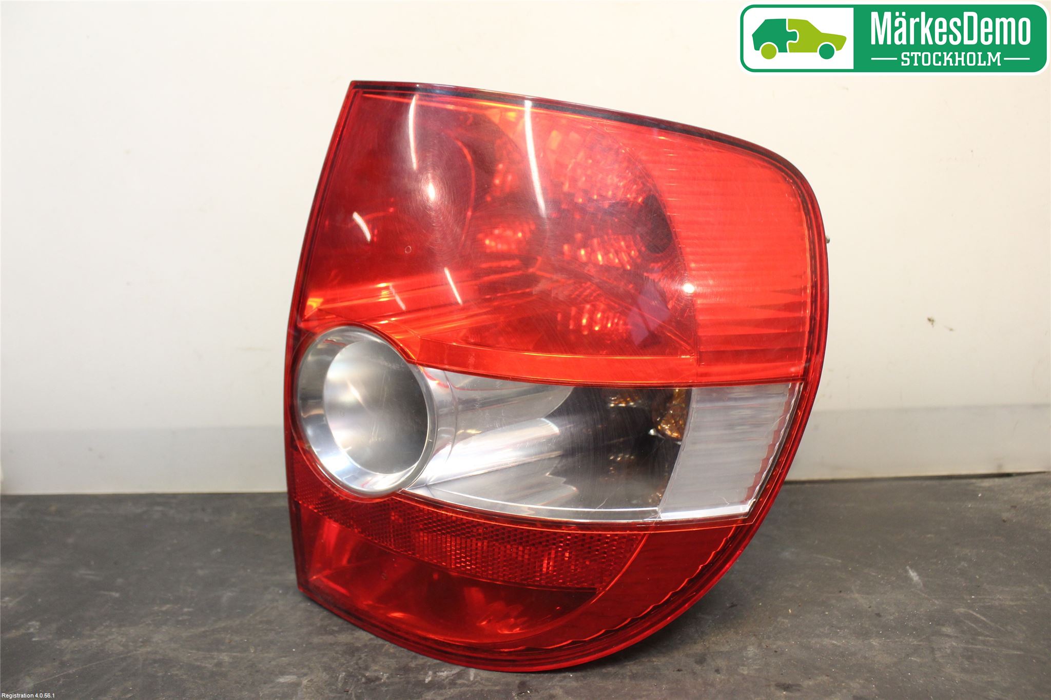 Volkswagen VW FOX Bakljus Höger