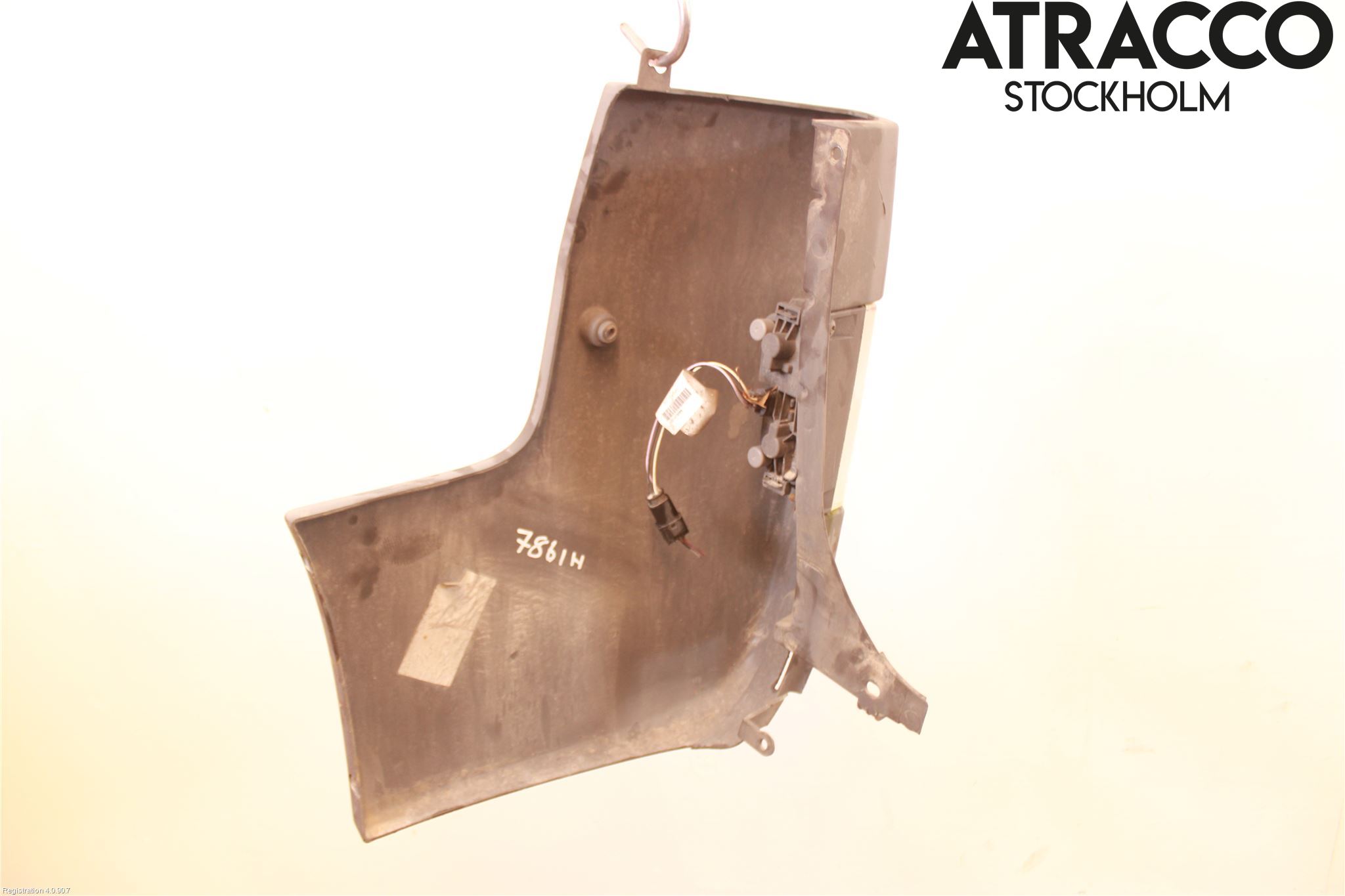 Opel VIVARO 01-14 Stötfångardel Bak Hö