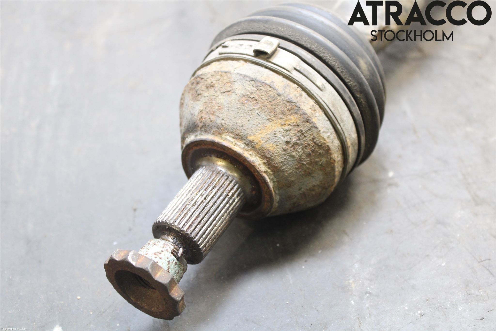 Skoda FABIA 07-14 Drivaxel Fram Höger