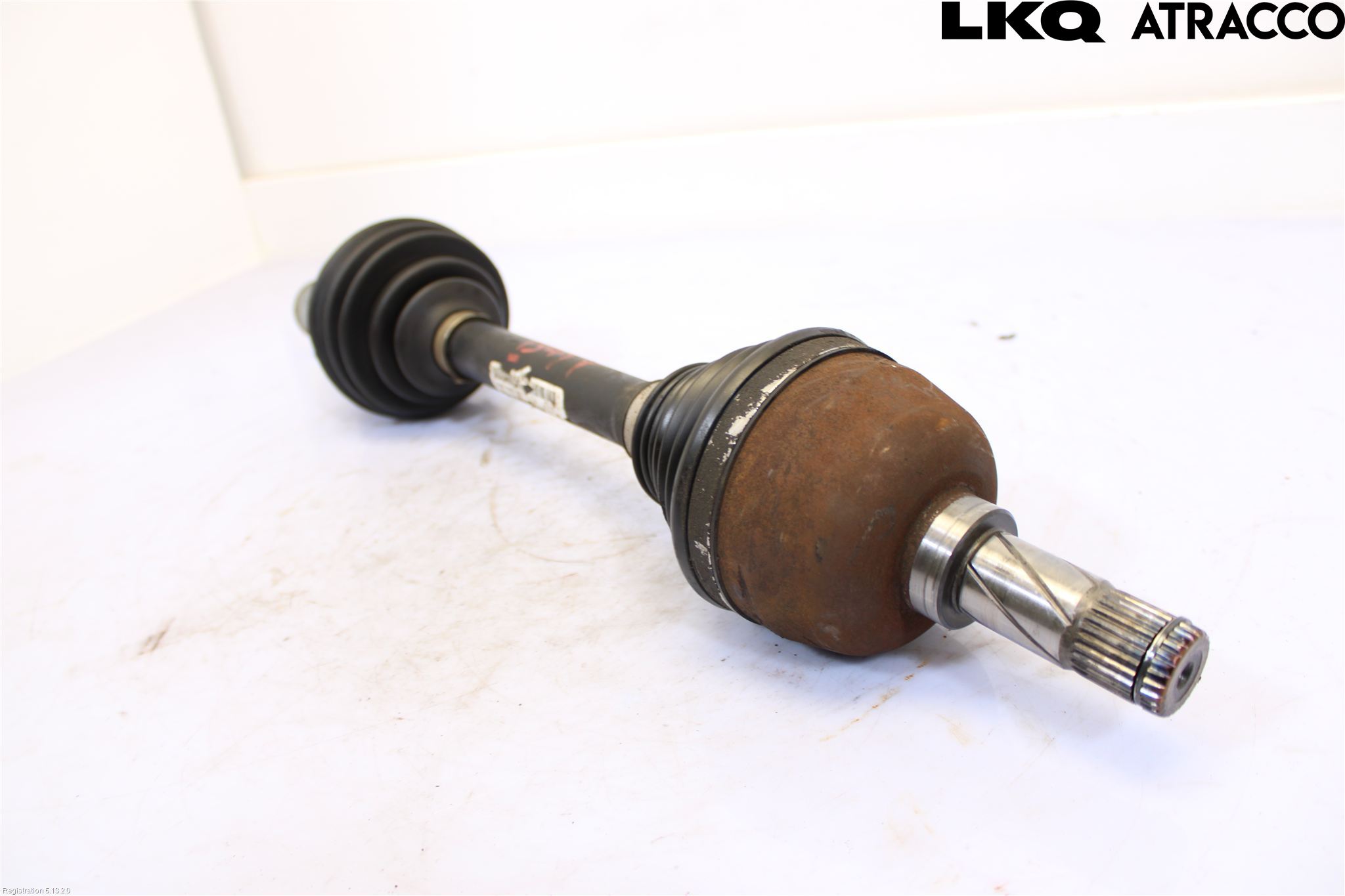 Volvo V70 08-13 Drivaxel Fram Vänster