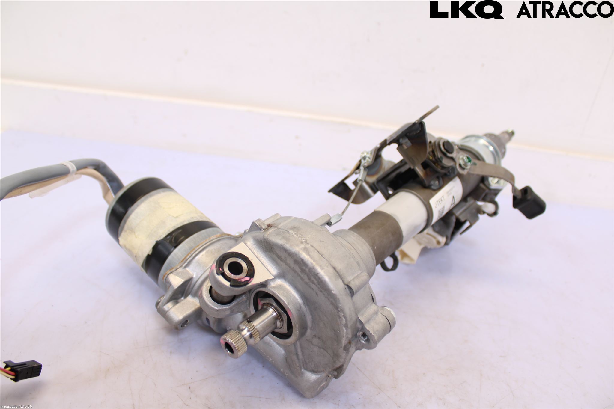 Toyota YARIS XP130 15-20 Rattaxelagg Med Inb Servo