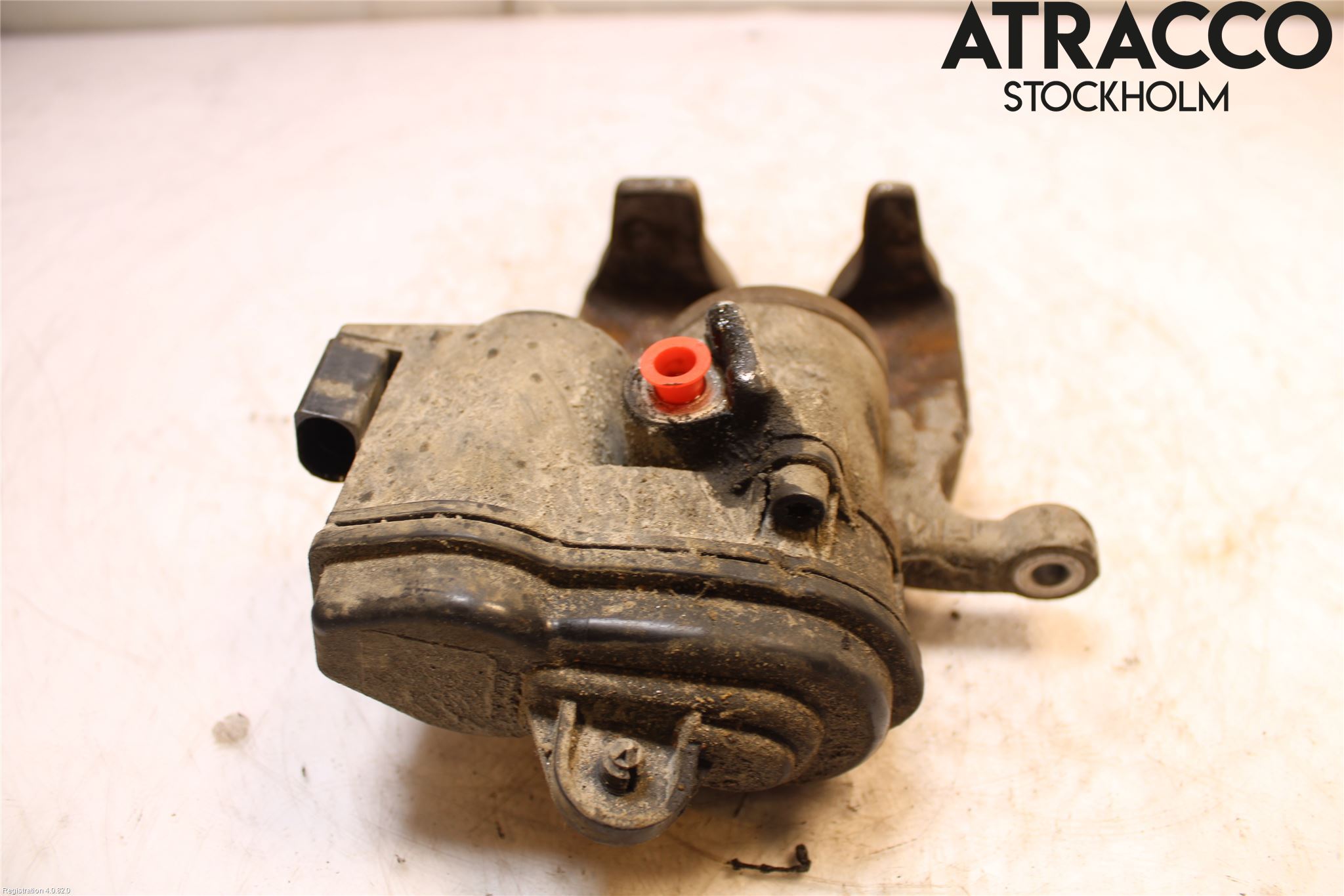 Audi A4/S4 B9 16-19 Bromsok Bak Höger