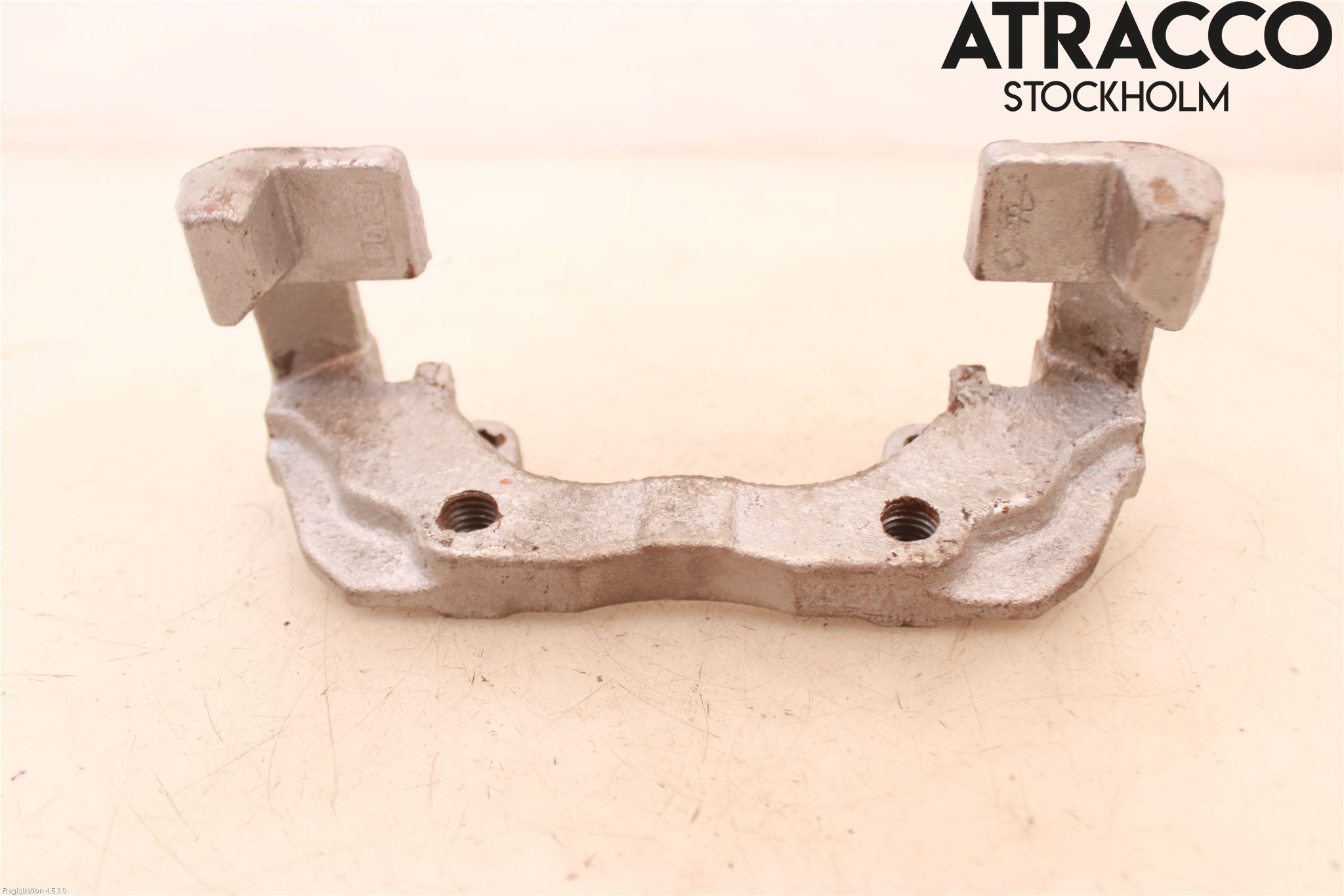 Volvo V40 12-19 Bromsokshållare