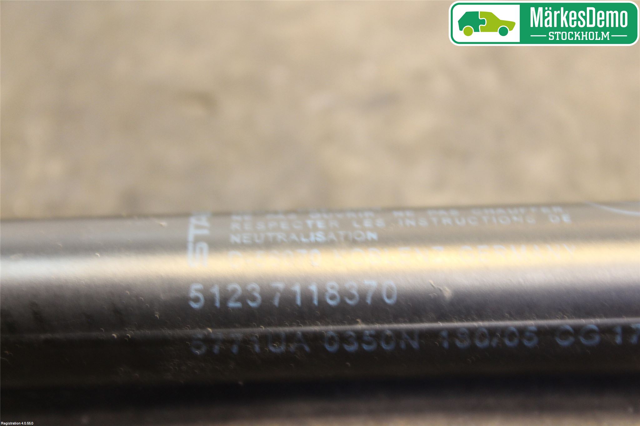 BMW 1 E87/81 5D/3D 03-11 Gasfjäder Baklucka