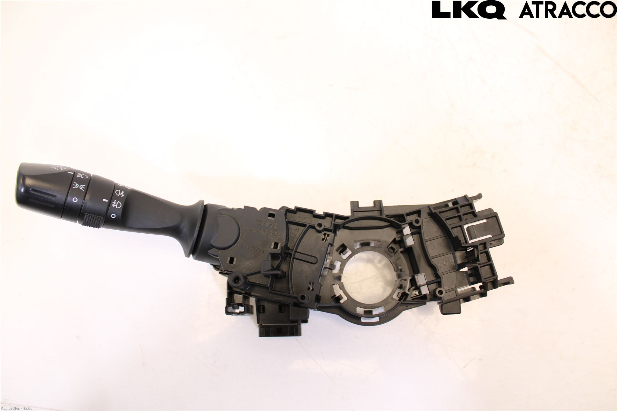 Toyota AURIS 13-19 Spak Blinkers-Ljusomk