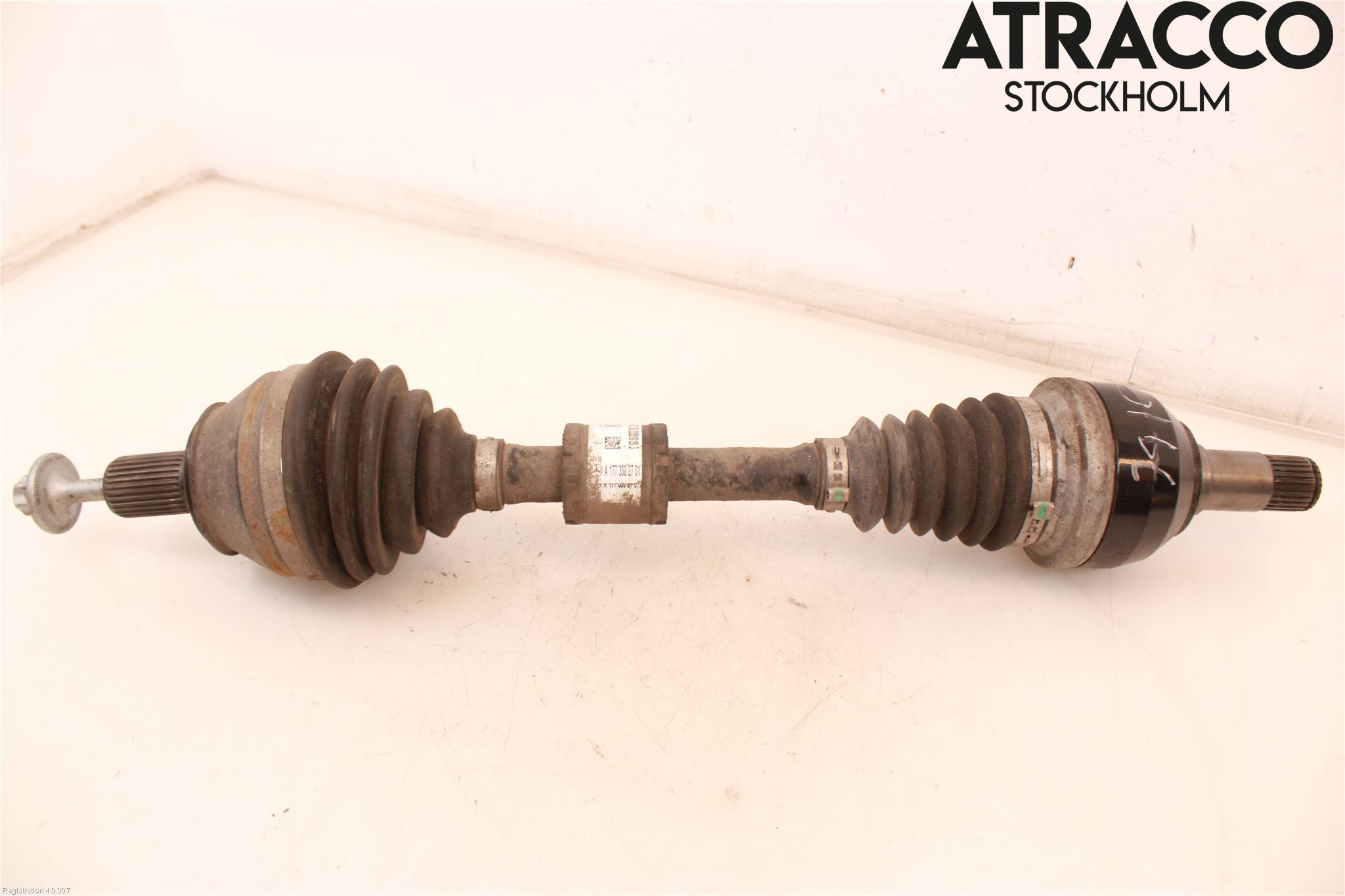 Mercedes-Benz MB A-KLASS (W177) 18- Drivaxel Fram Vänster