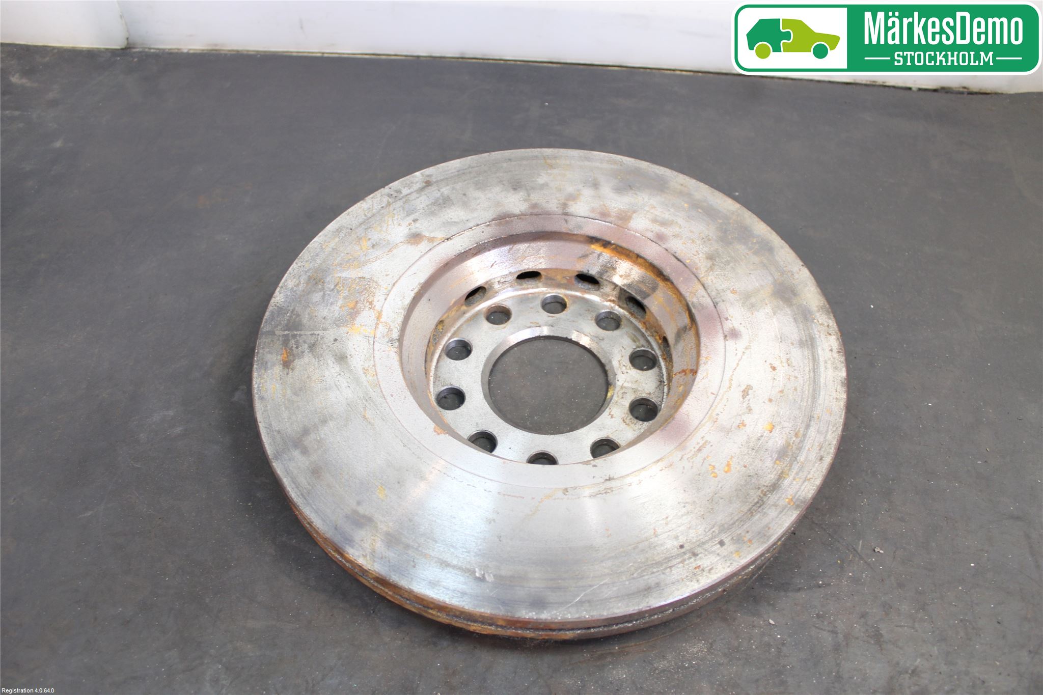 Volkswagen VW PASSAT 01-05 Bromsskiva Fram