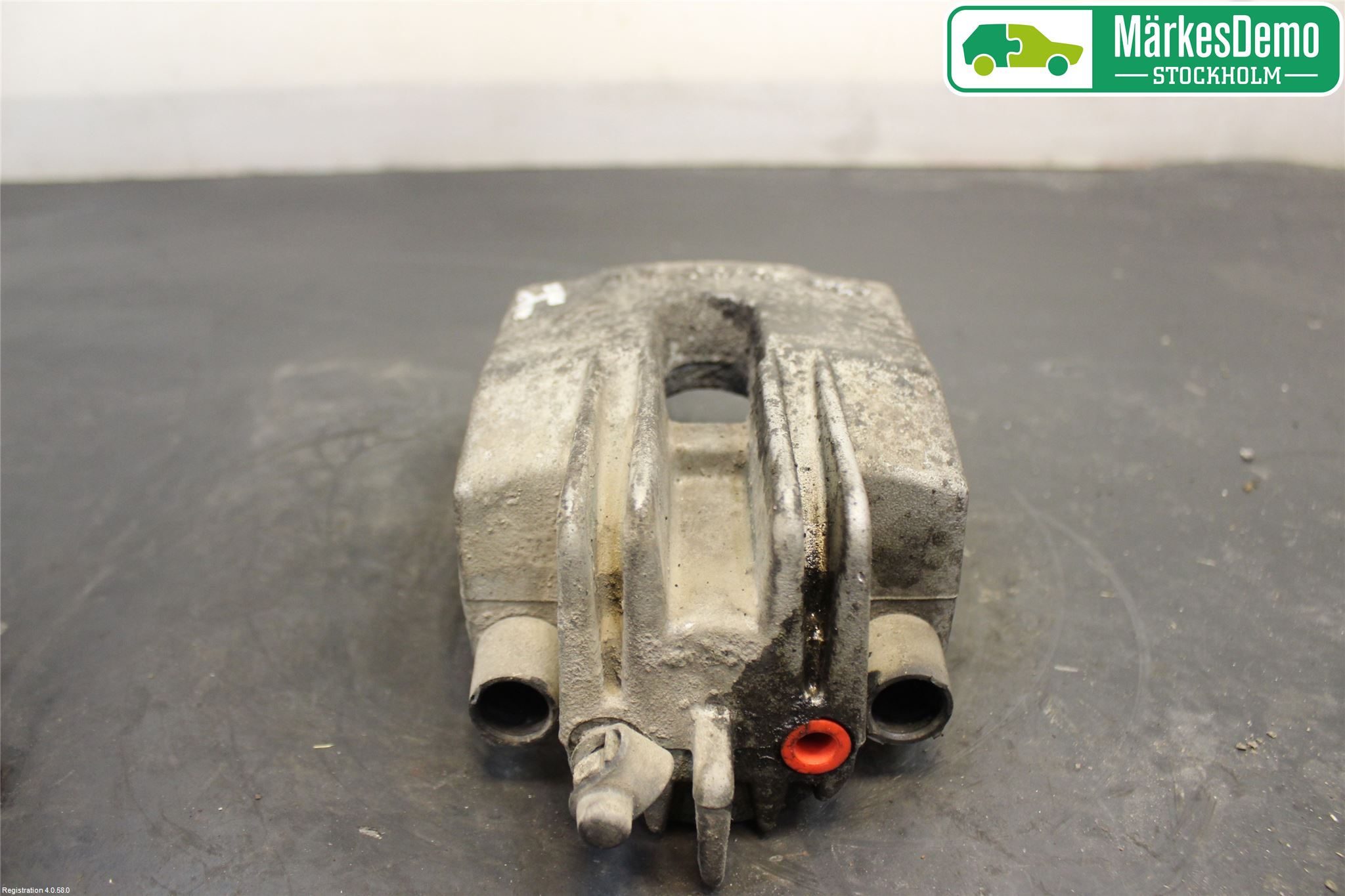 BMW 5 E60/61 Sed/Tou 02-10 Bromsok Bak Höger
