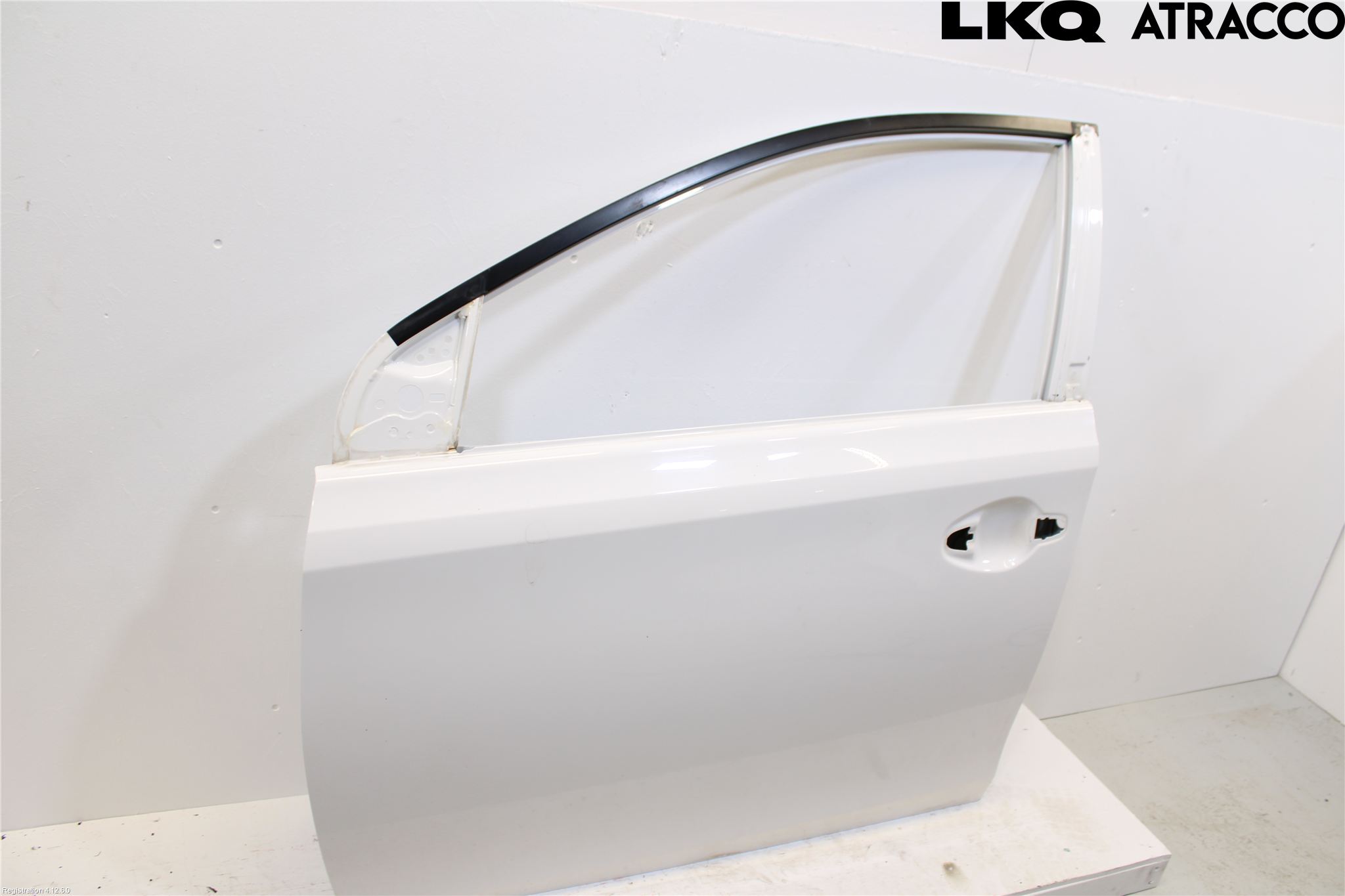 Toyota AURIS 13-19 Dörr Fram Vänster