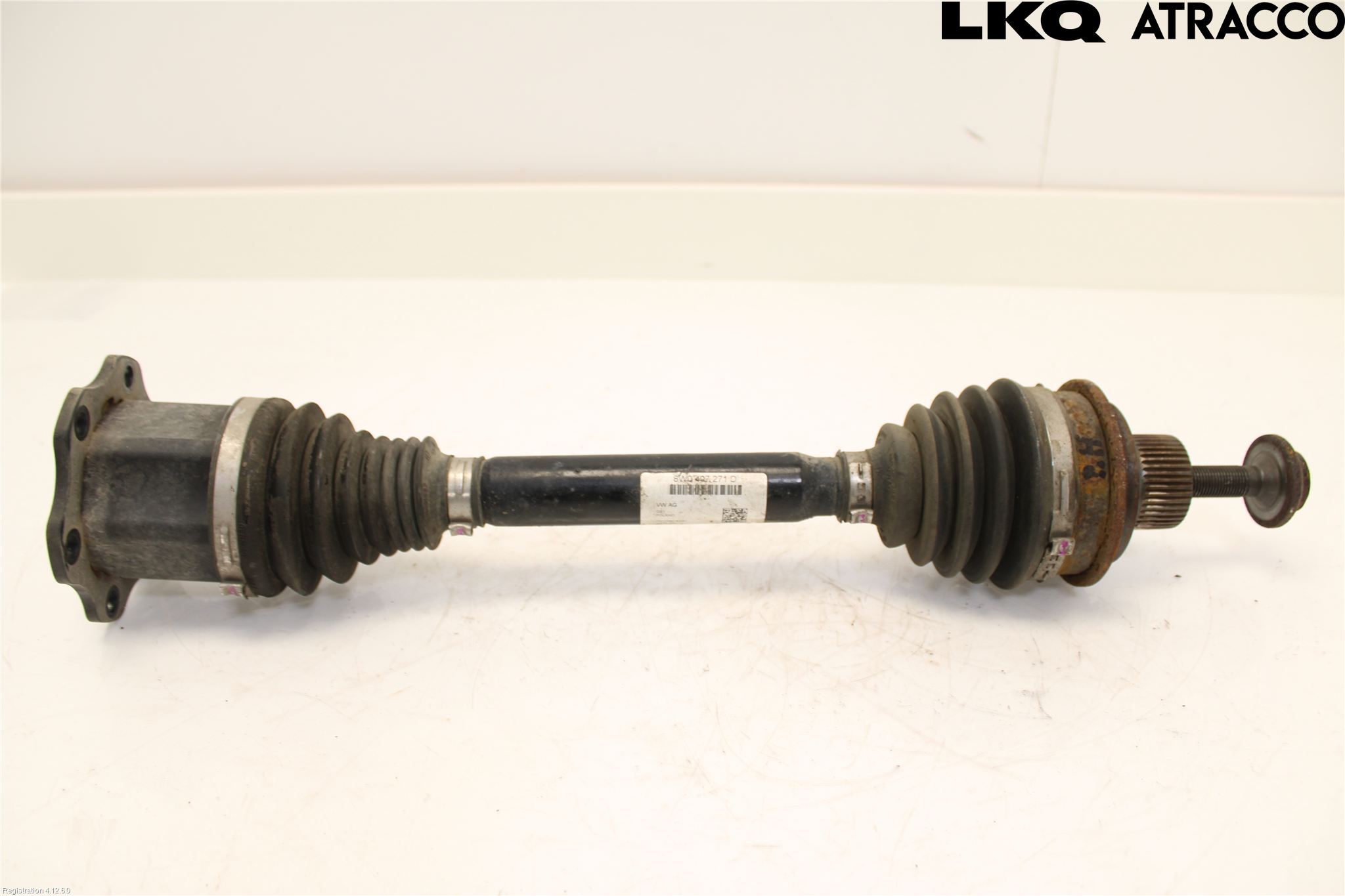 Audi A4/S4 B9 20- Drivaxel Fram Höger