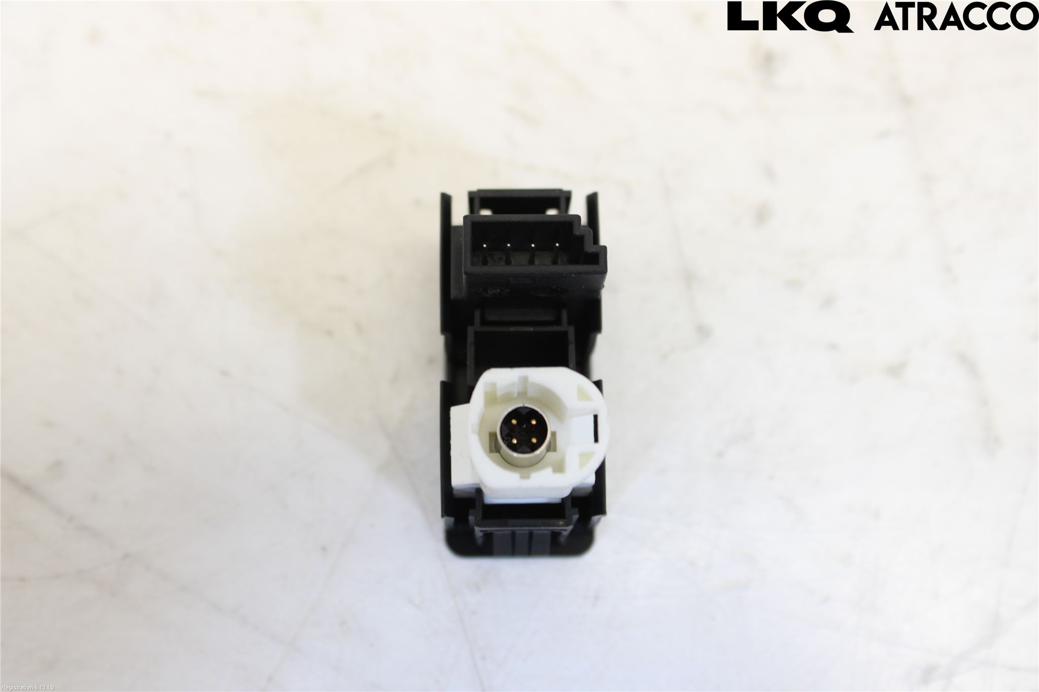 BMW 3 F30/F31/F80 12-19 Usb Connection