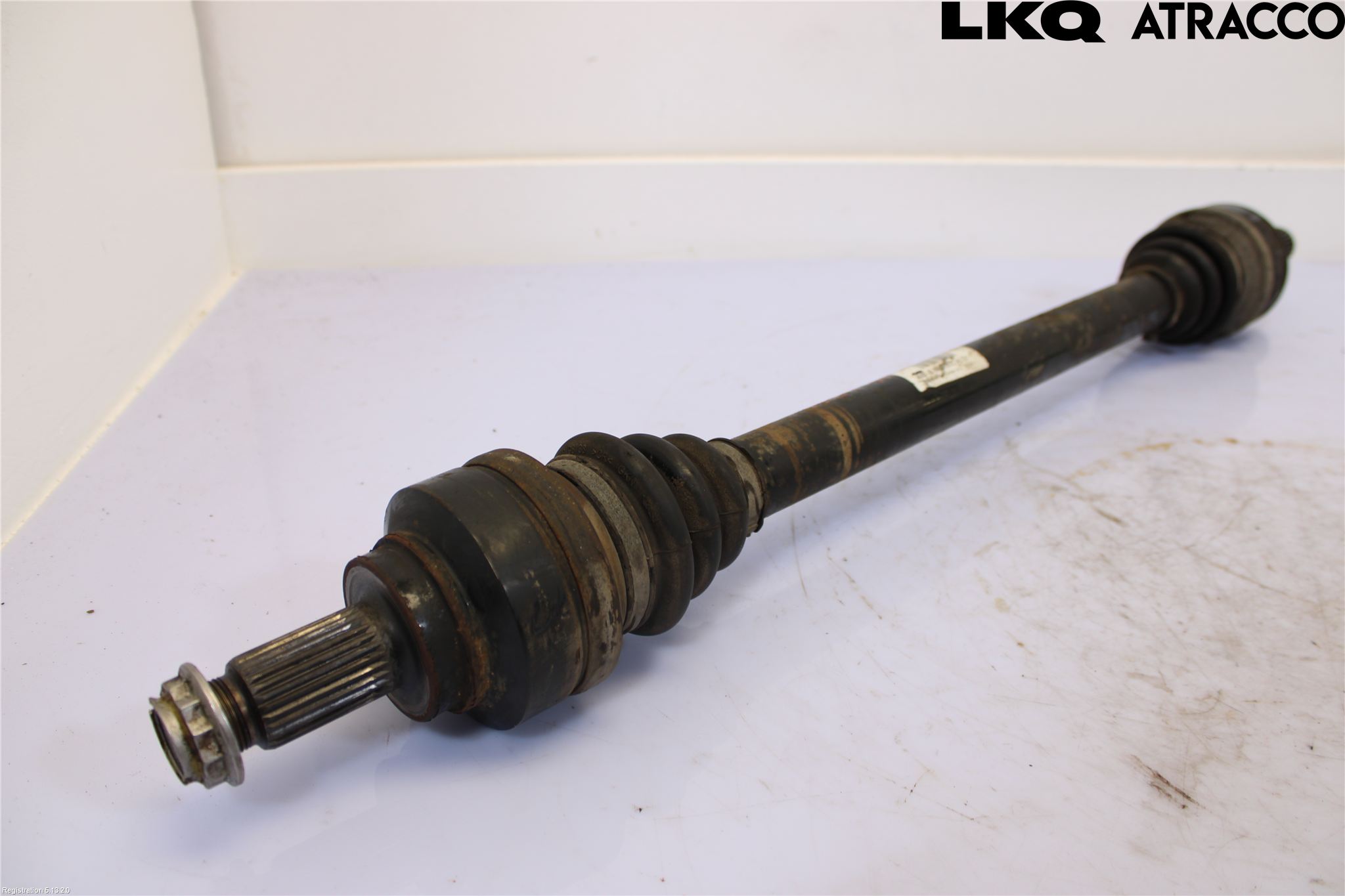 BMW 1 F20/F21 11-19 Drivaxel Bak Höger