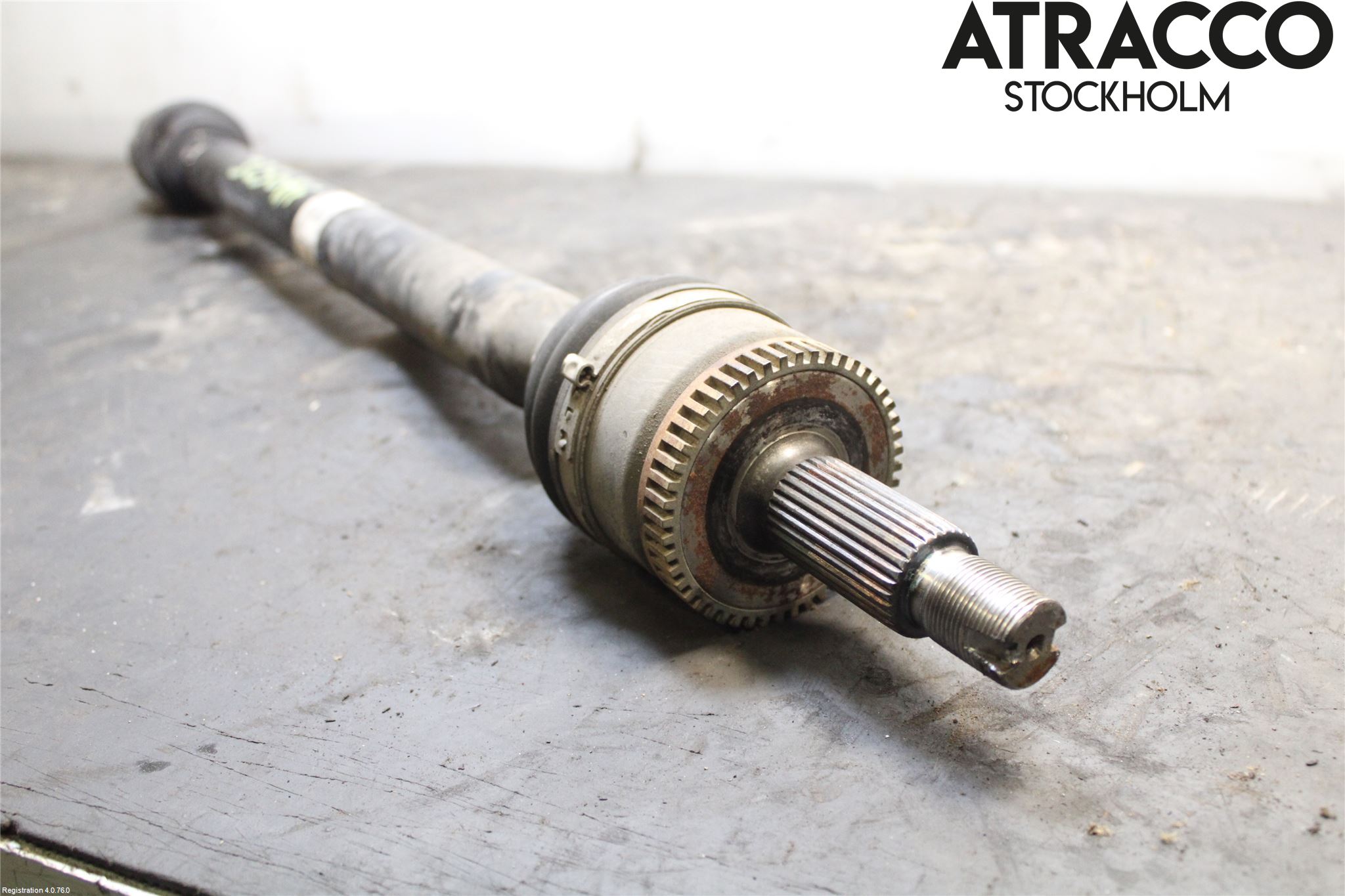 Kia SPORTAGE (QL) 16-21 Drivaxel Fram Höger