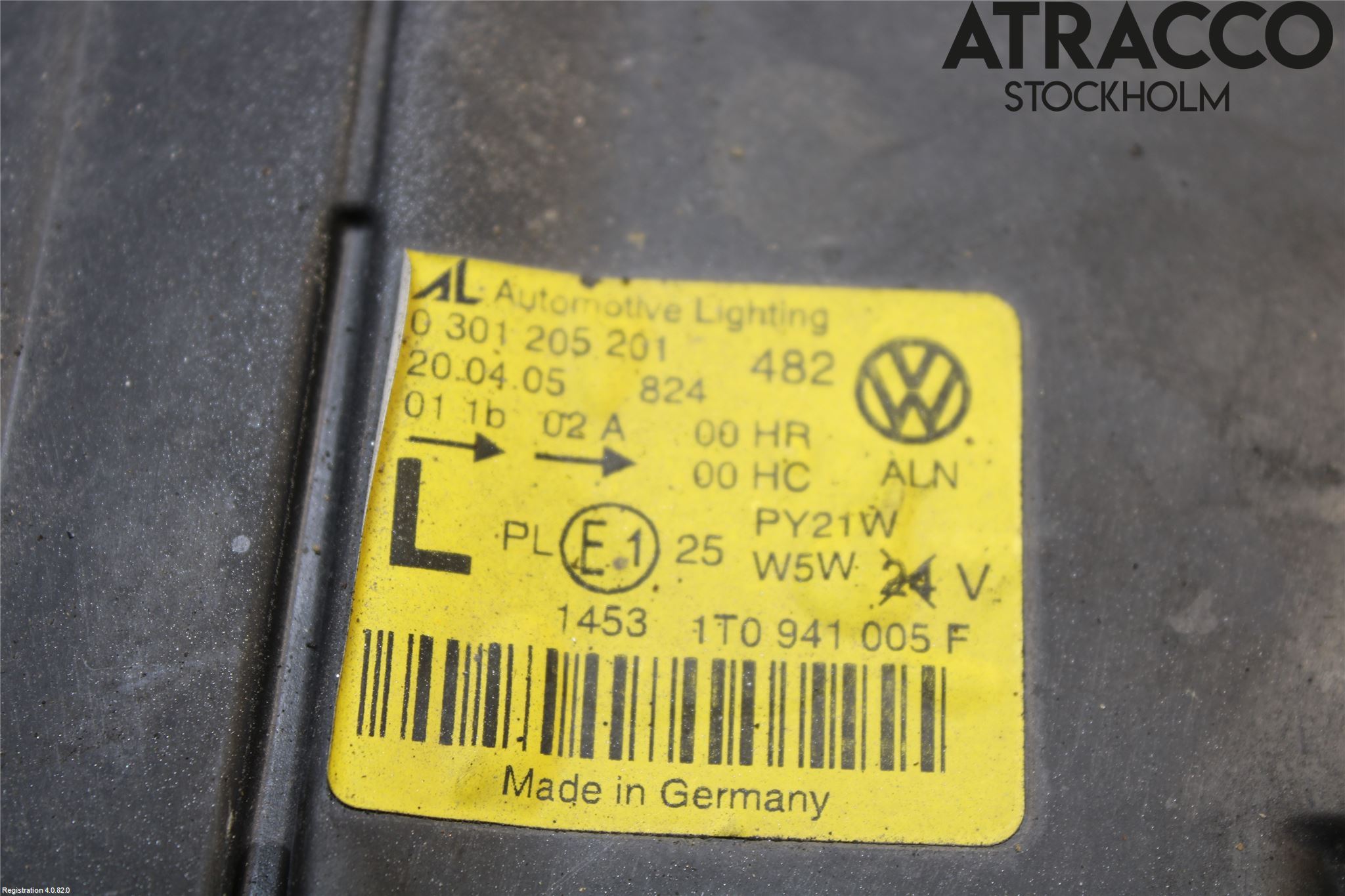 Volkswagen VW TOURAN 03-10 Strålkastare Vänster