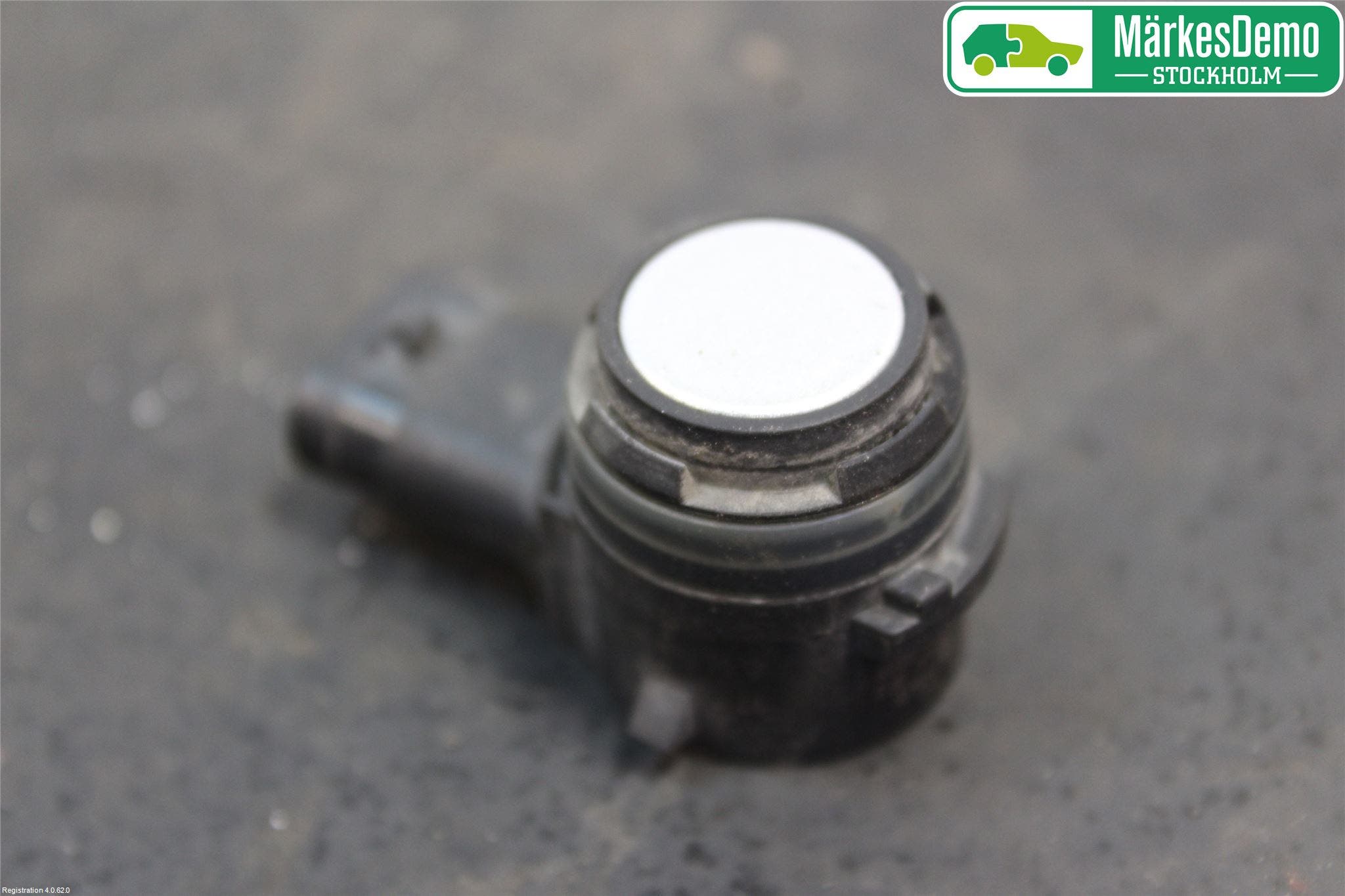 Volkswagen VW PASSAT 15-19 Parkeringshjälp Frontsensor