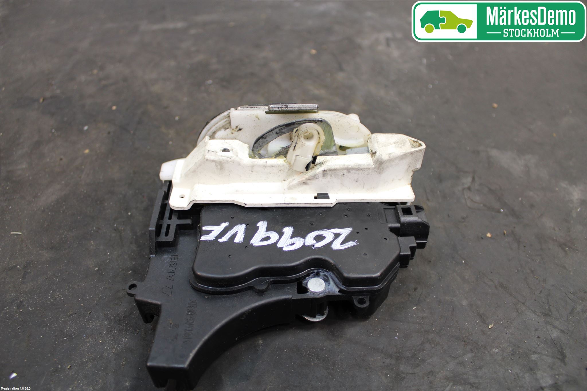 Mitsubishi LANCER 07-14 Låskista-Dörrlås