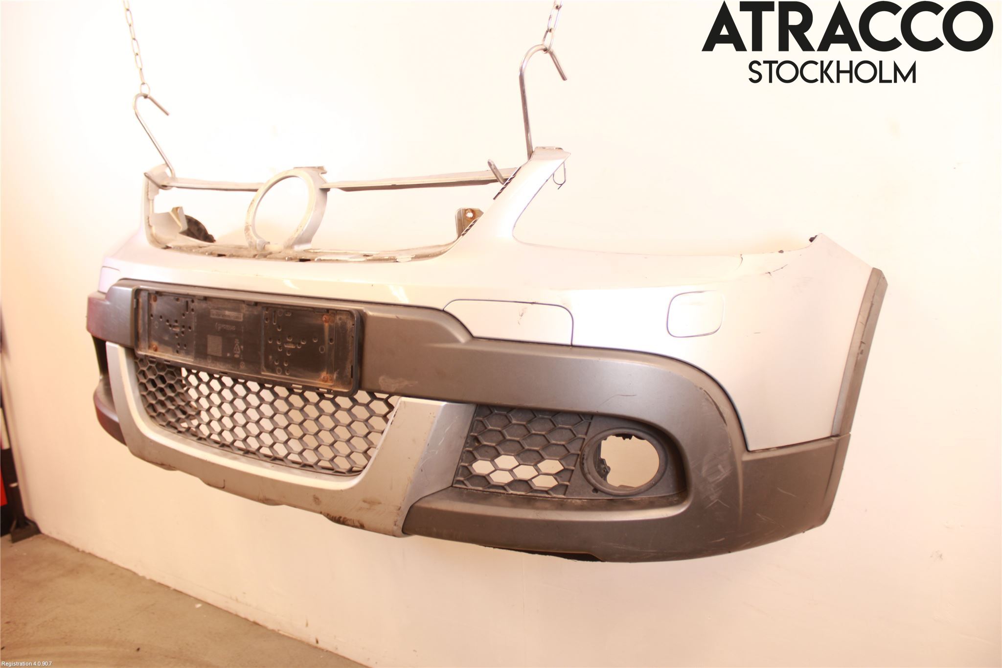 Volkswagen VW GOLF PLUS/CROSS GOLF 04-14 Stötfångarbeklädnad Fram