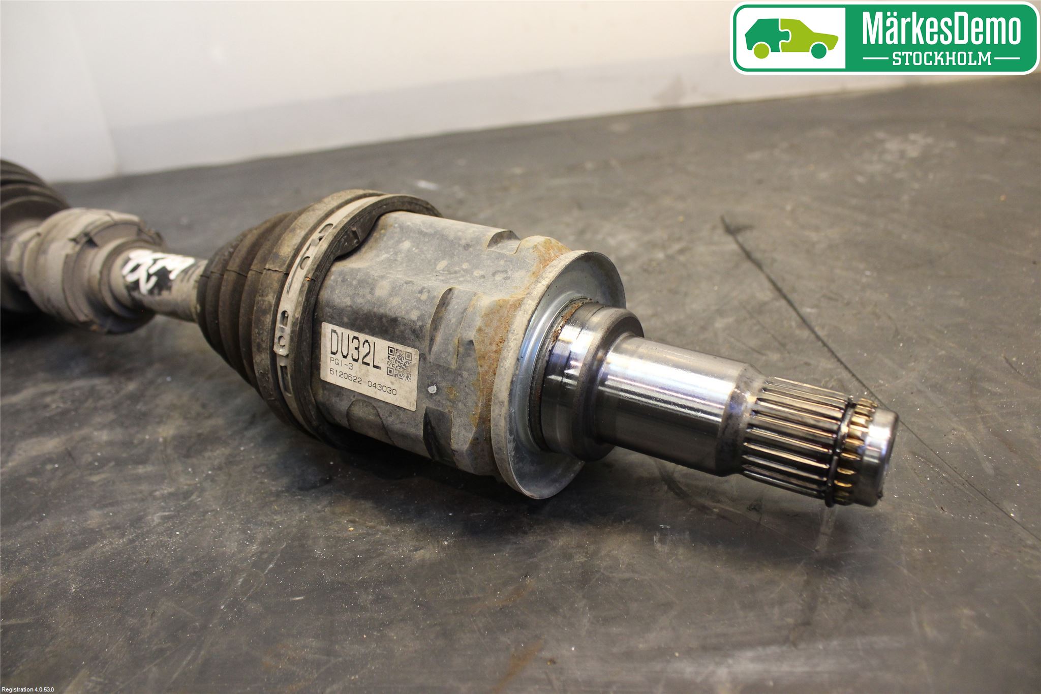 Toyota RAV4 13-18 Drivaxel Fram Vänster