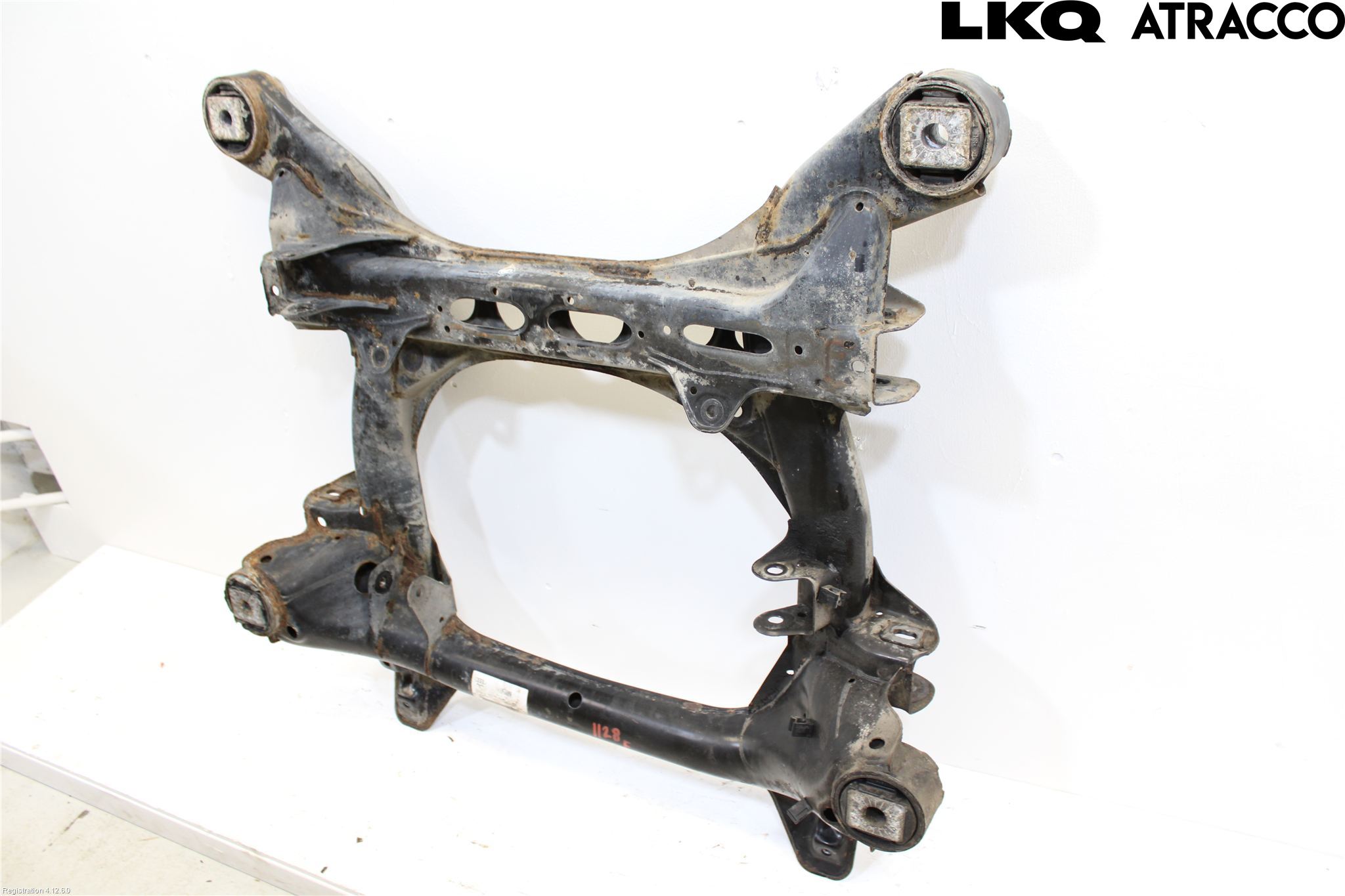 Audi Q7/SQ7 Framvagnsbalk