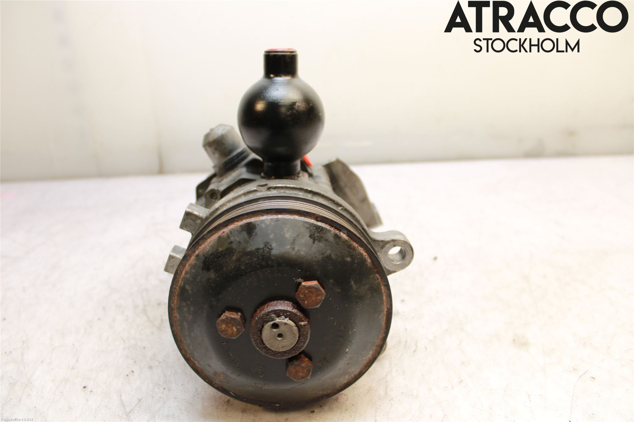 BMW 6 E63/64    02-10 Styrservopump