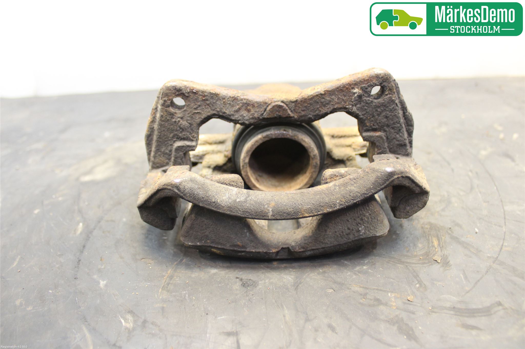 Mitsubishi COLT 09-13 Bromsok Fram Vänster