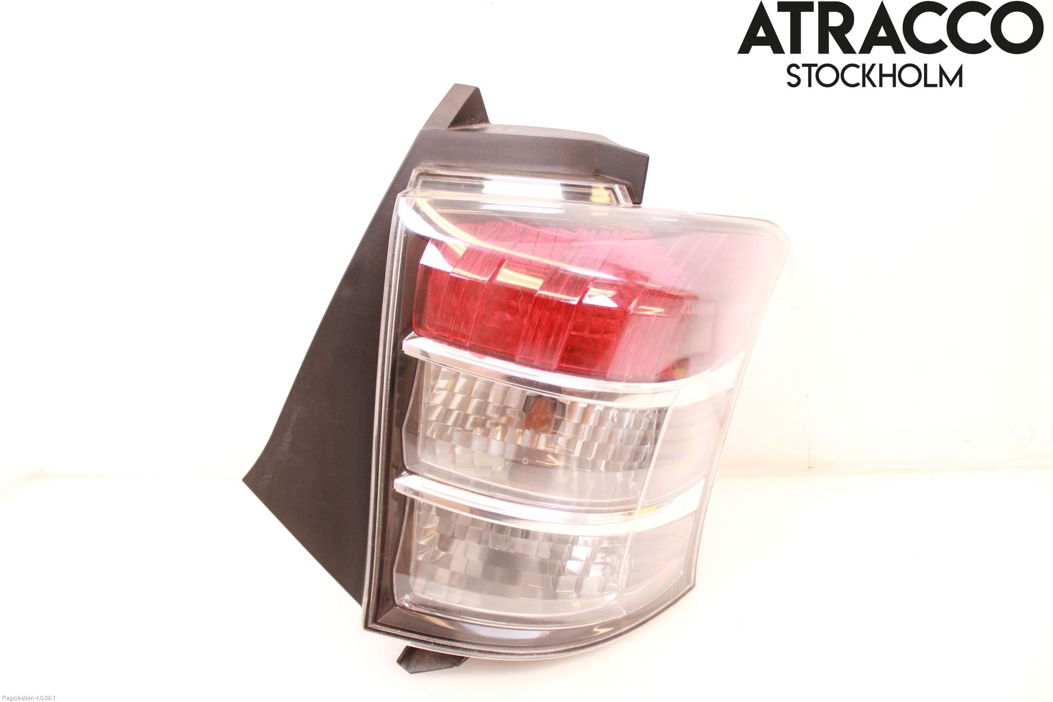 Toyota iQ Bakljus Höger