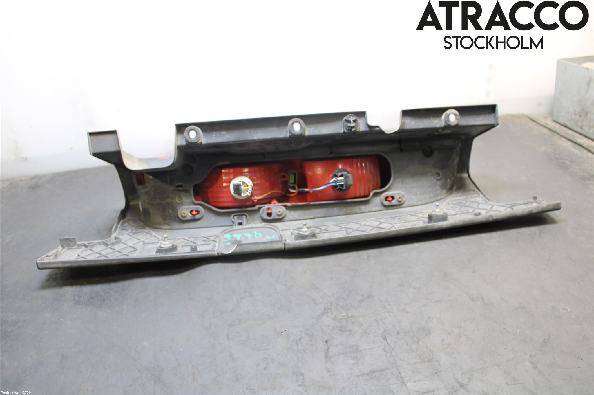 Nissan PRIMASTAR Bakljus Vänster