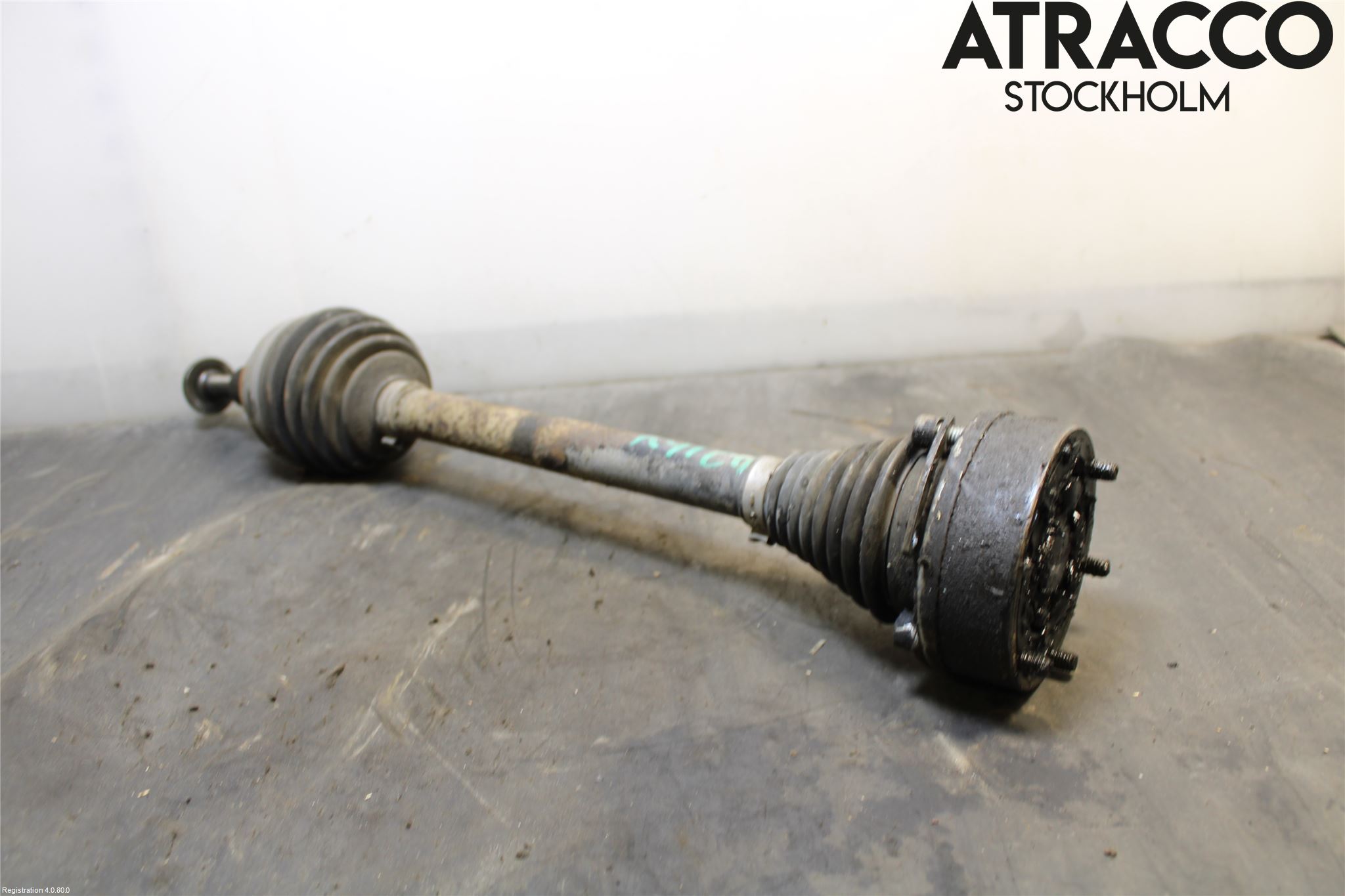 Volkswagen VW GOLF VI 09-13 Drivaxel Fram Vänster