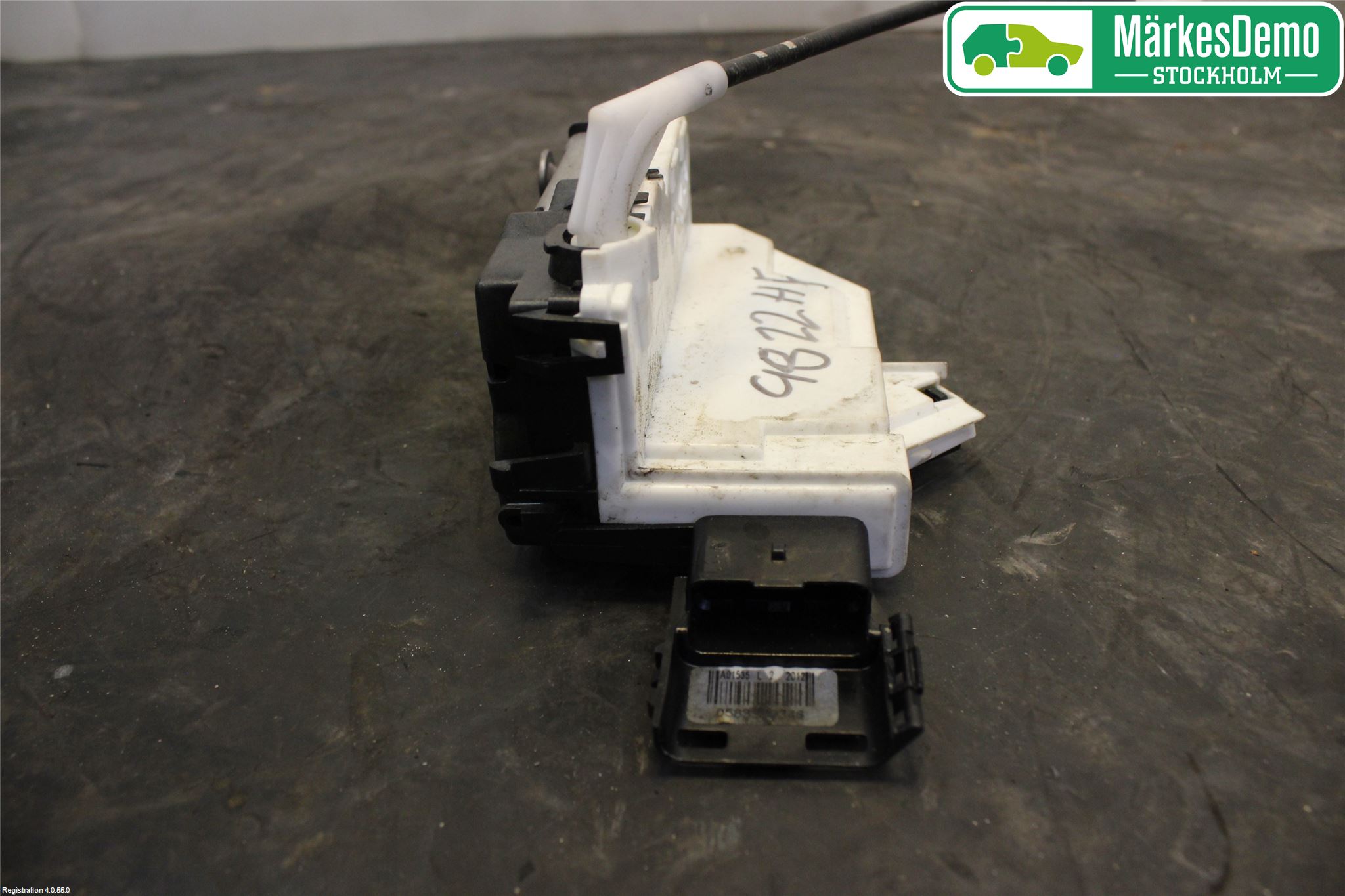 Peugeot PARTNER 08-15 Låskista-Dörrlås