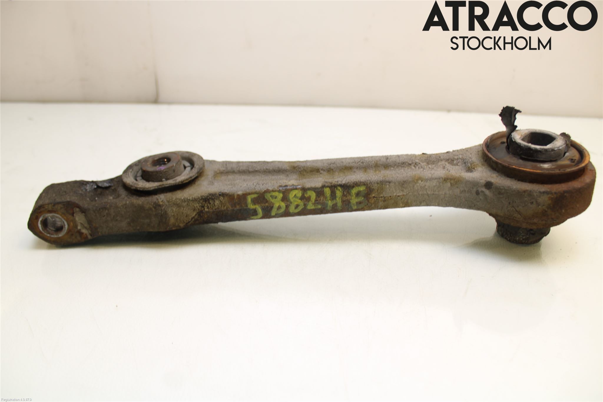 Chrysler CHR 300C Bärarm Fram Undre Hö