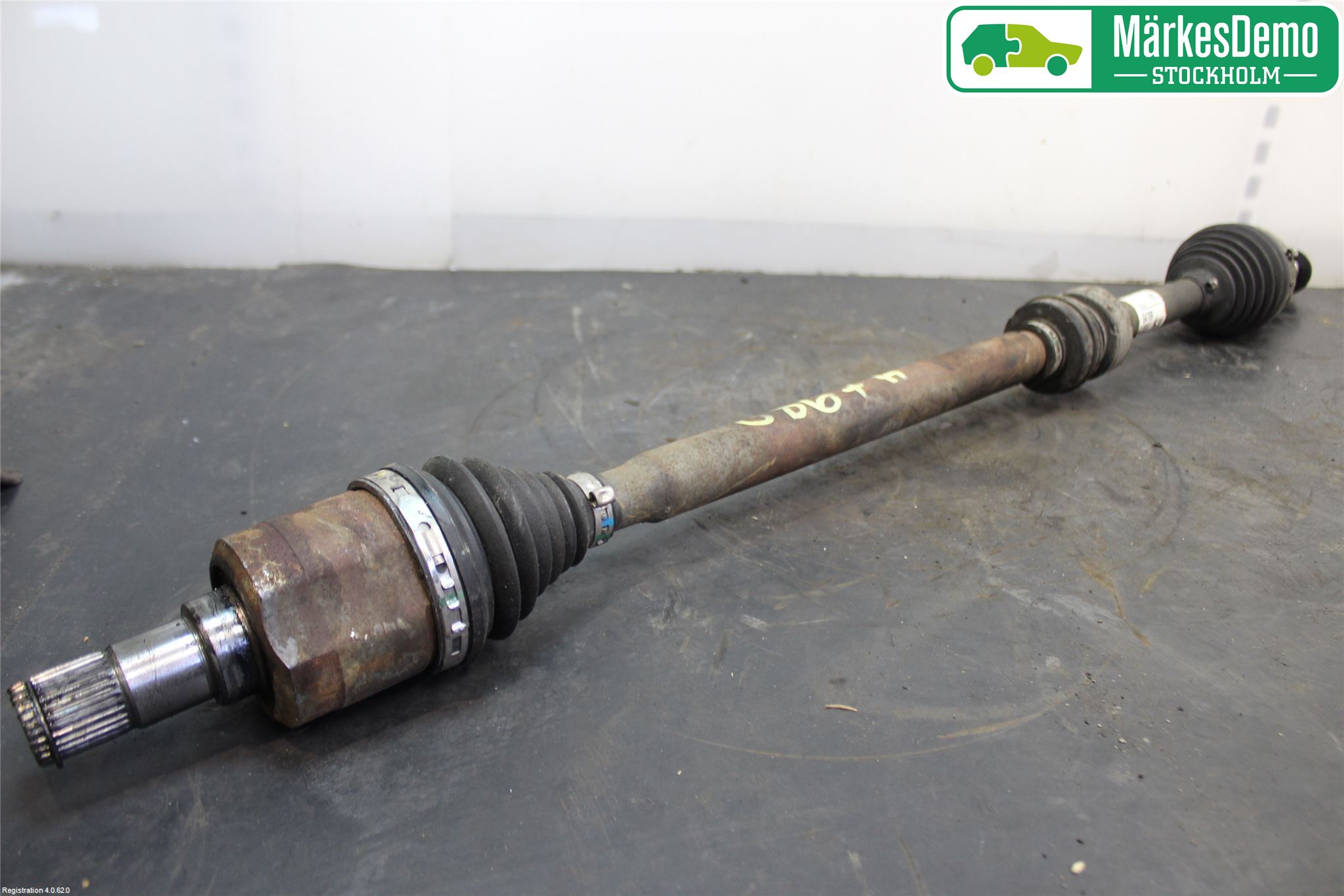 Hyundai i30 PD 17- Drivaxel Fram Höger