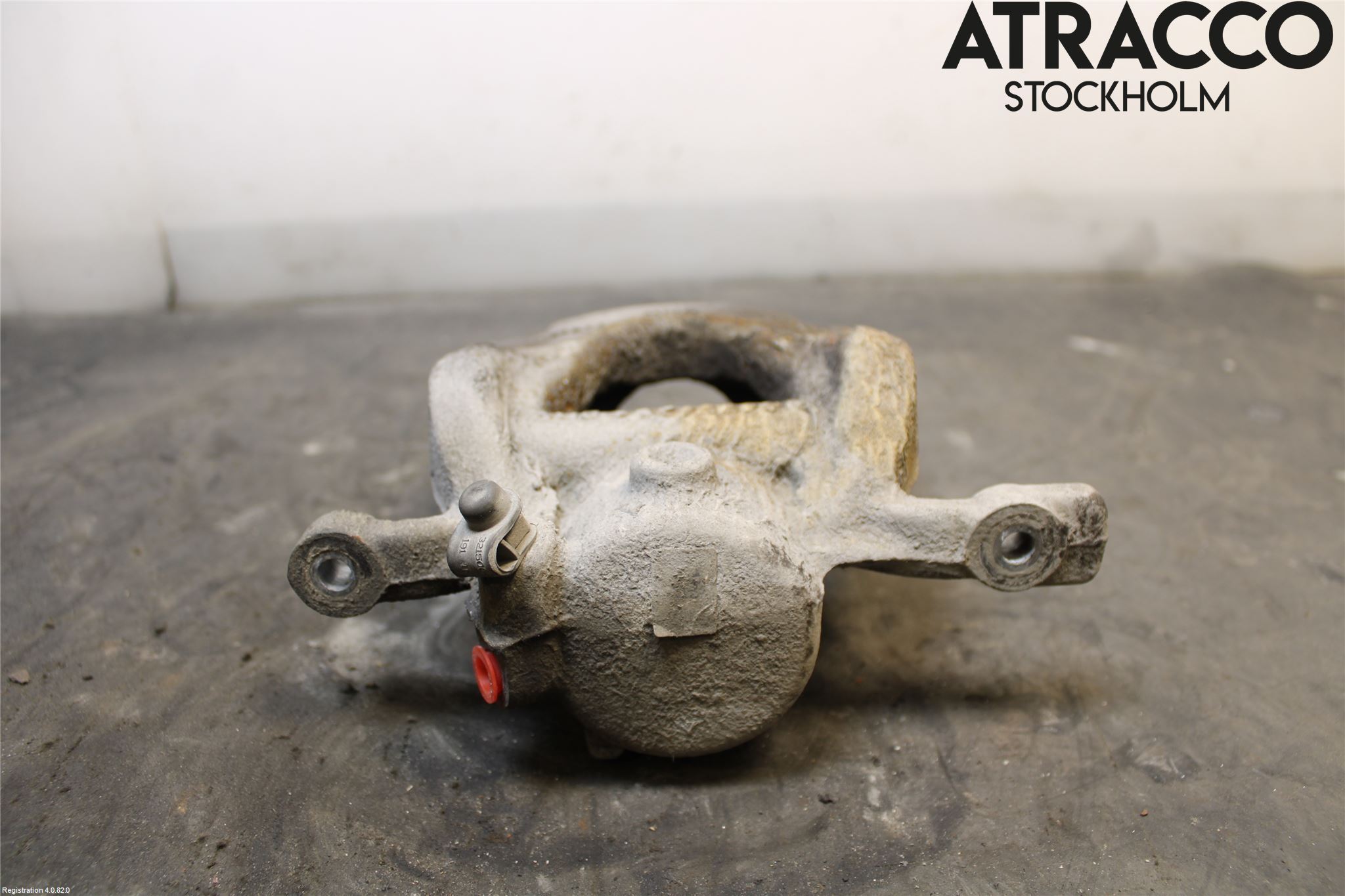 BMW 2 F45 Active Tourer 14-21 Bromsok Fram Vänster