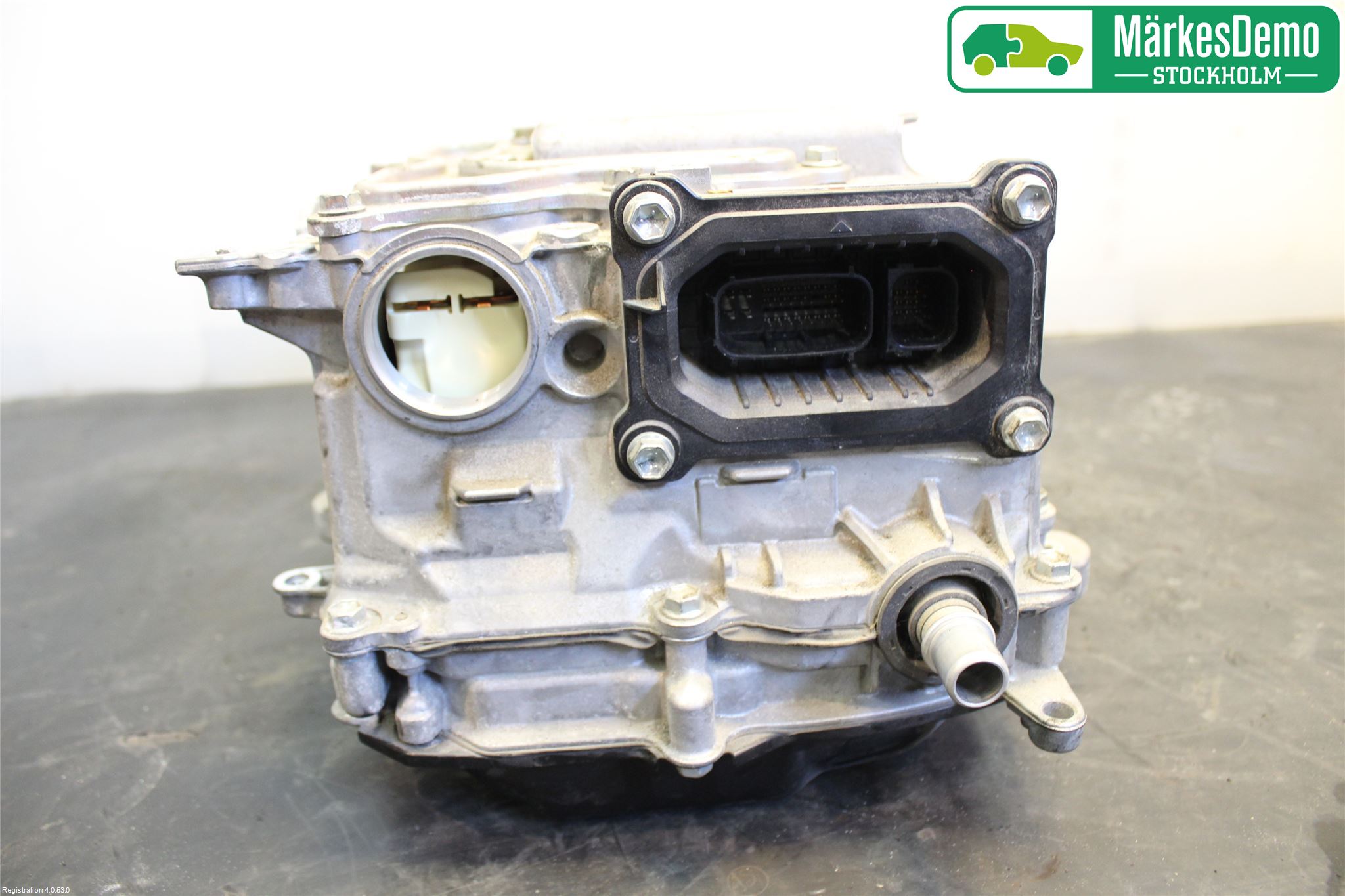 Toyota YARIS XP130 12-14 Hybridconverter