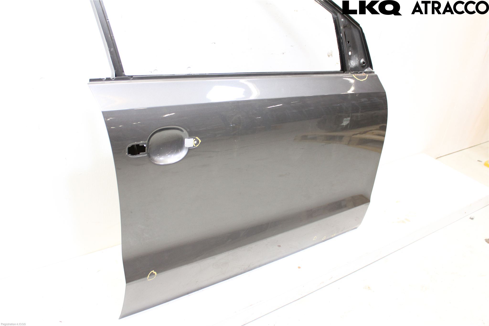 Volkswagen VW POLO 10-17 Dörr Fram Höger
