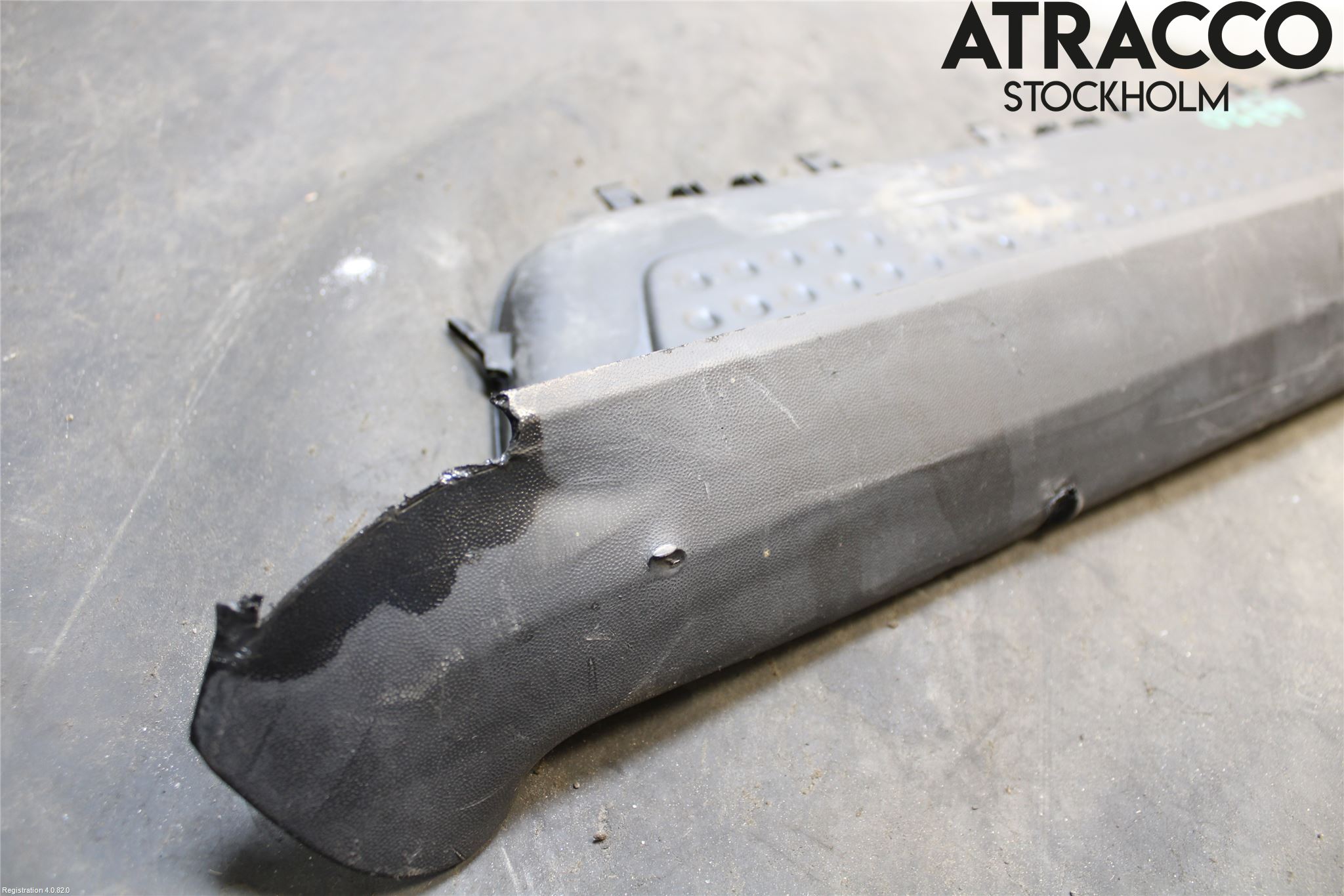 Volkswagen VW AMAROK 2H 10-22 Stötfångardel Bak Mitt