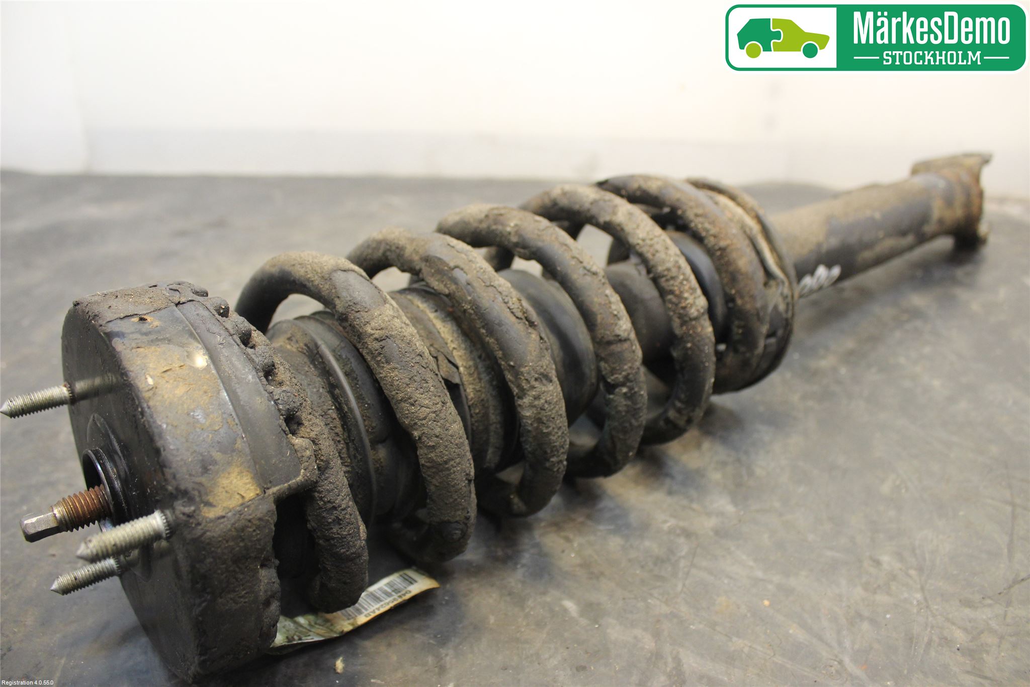 Chrysler CHR 300C Fjäderben Fram Vänster