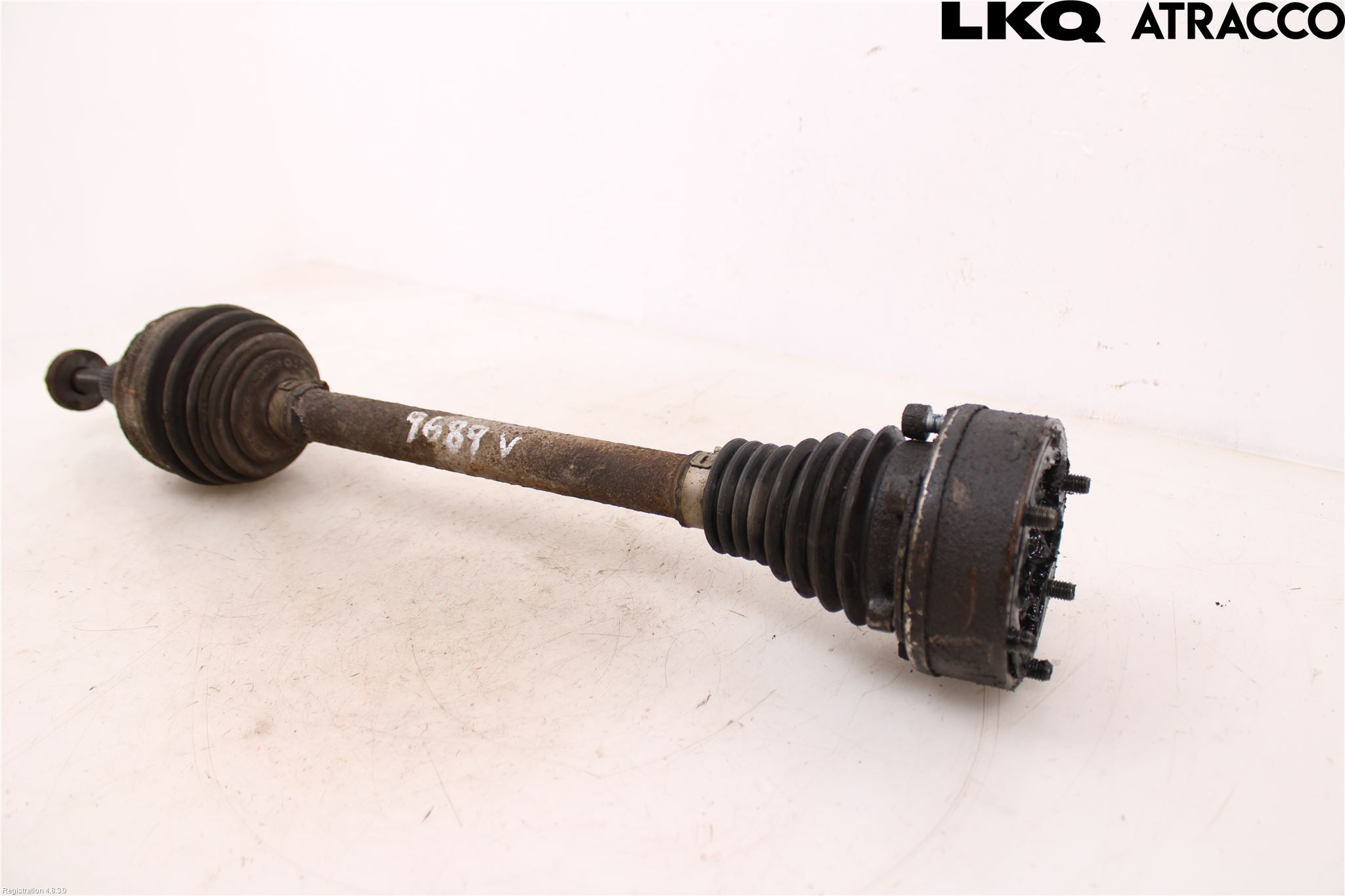 Volkswagen VW GOLF V 04-09 Drivaxel Fram Vänster
