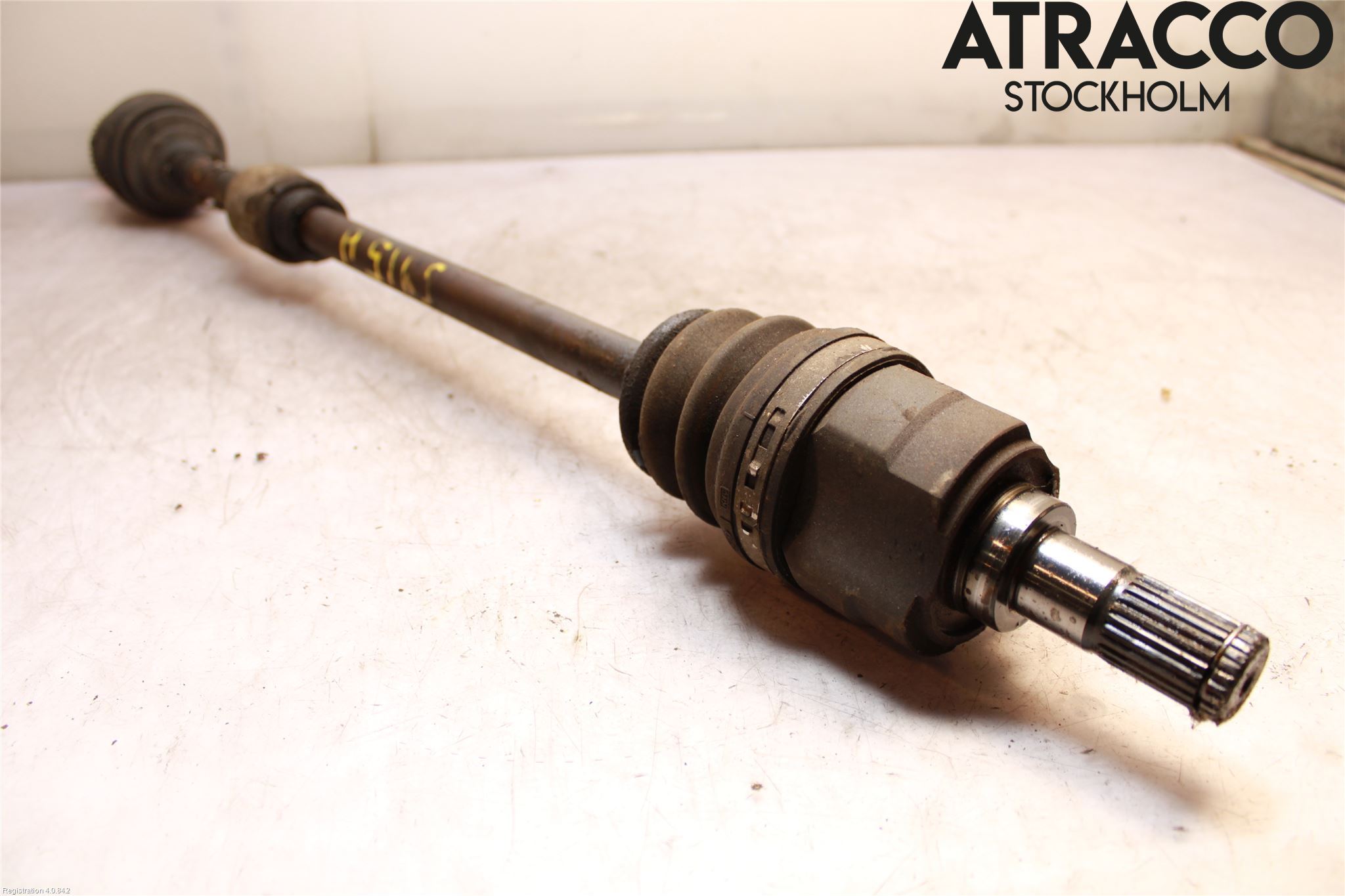 Hyundai i20 PB 09-14 Drivaxel Fram Höger