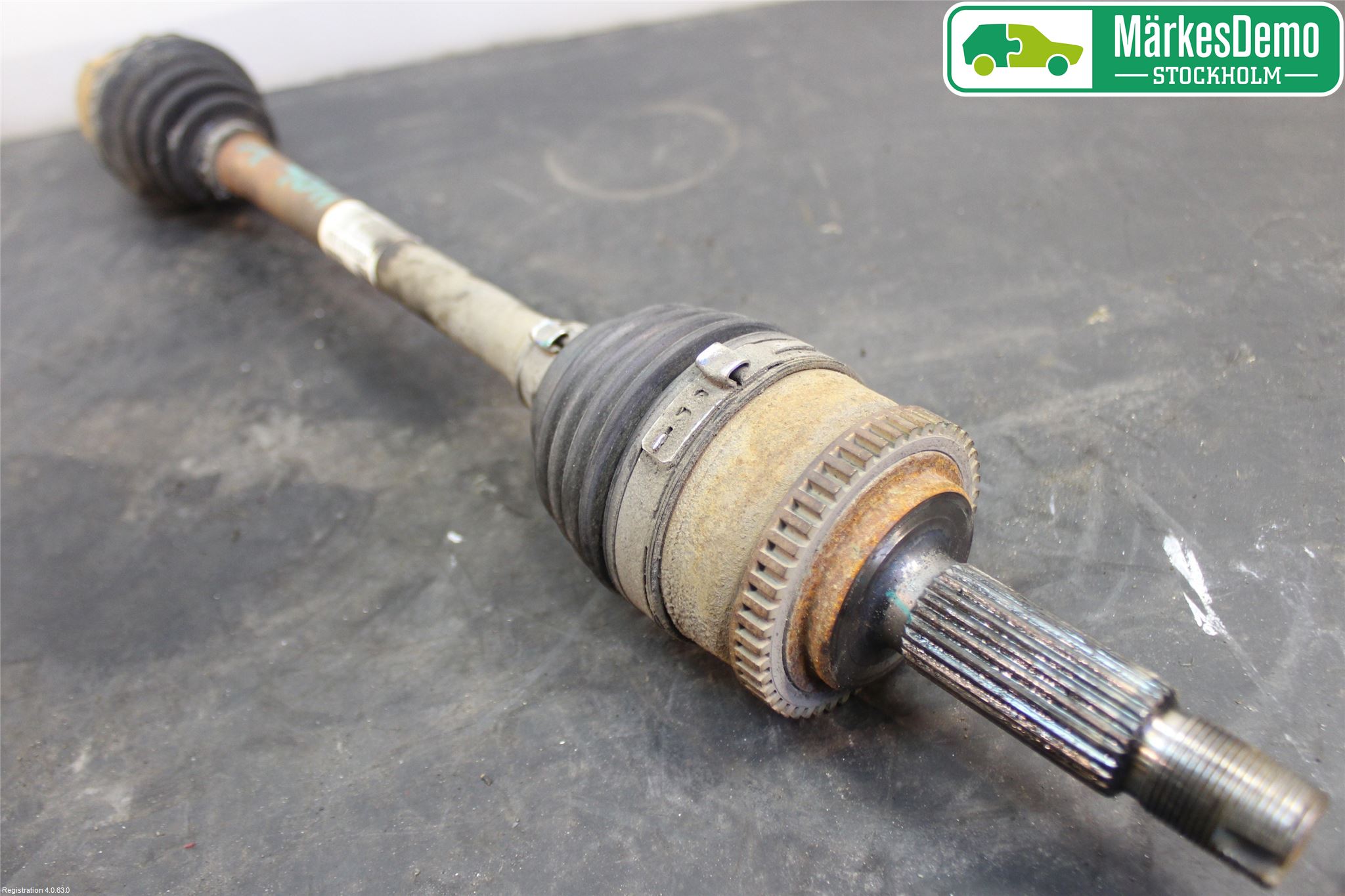 Hyundai i10 BA 17-20 Drivaxel Fram Vänster